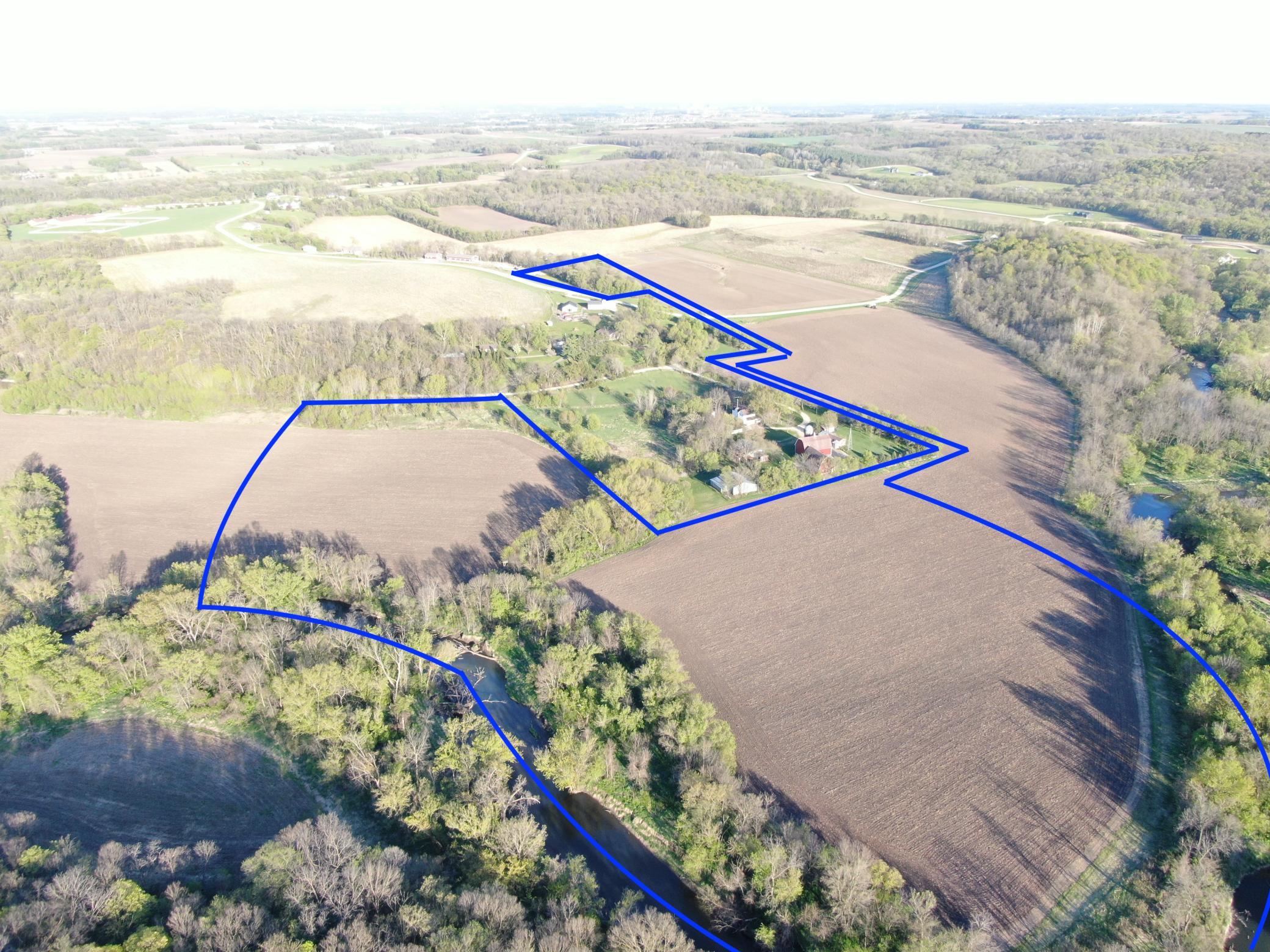 main property photo 17