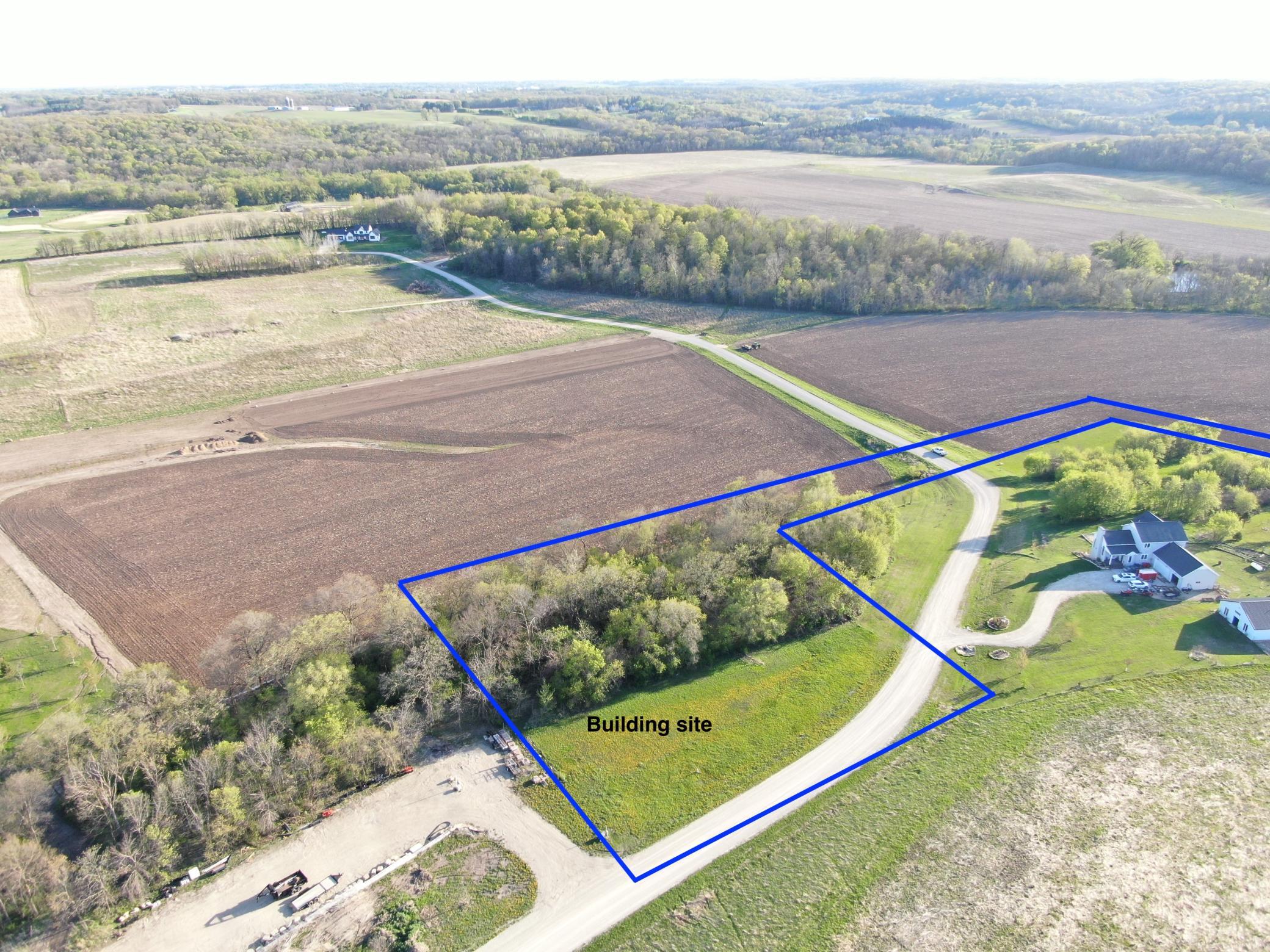 main property photo 19