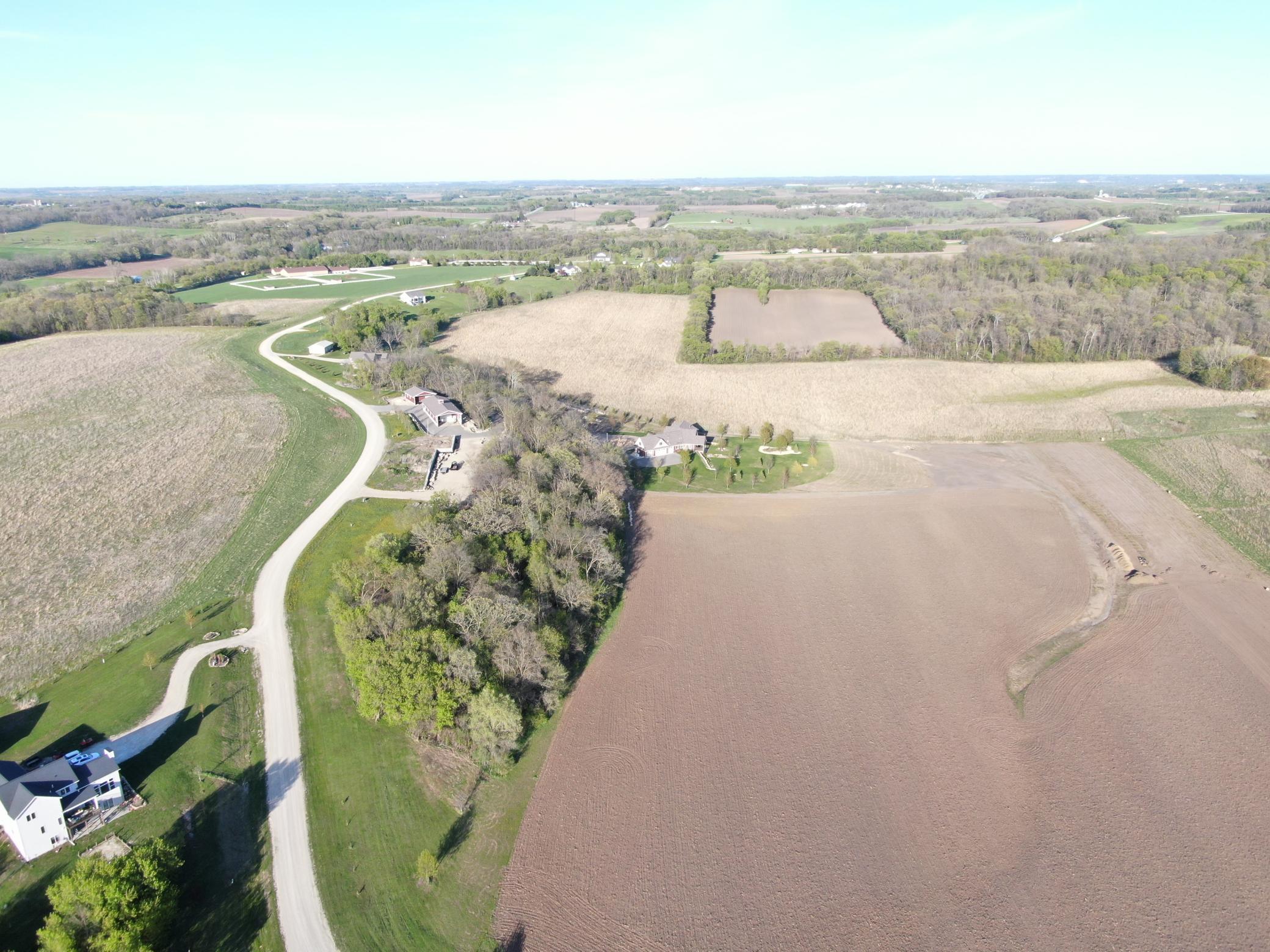 main property photo 26