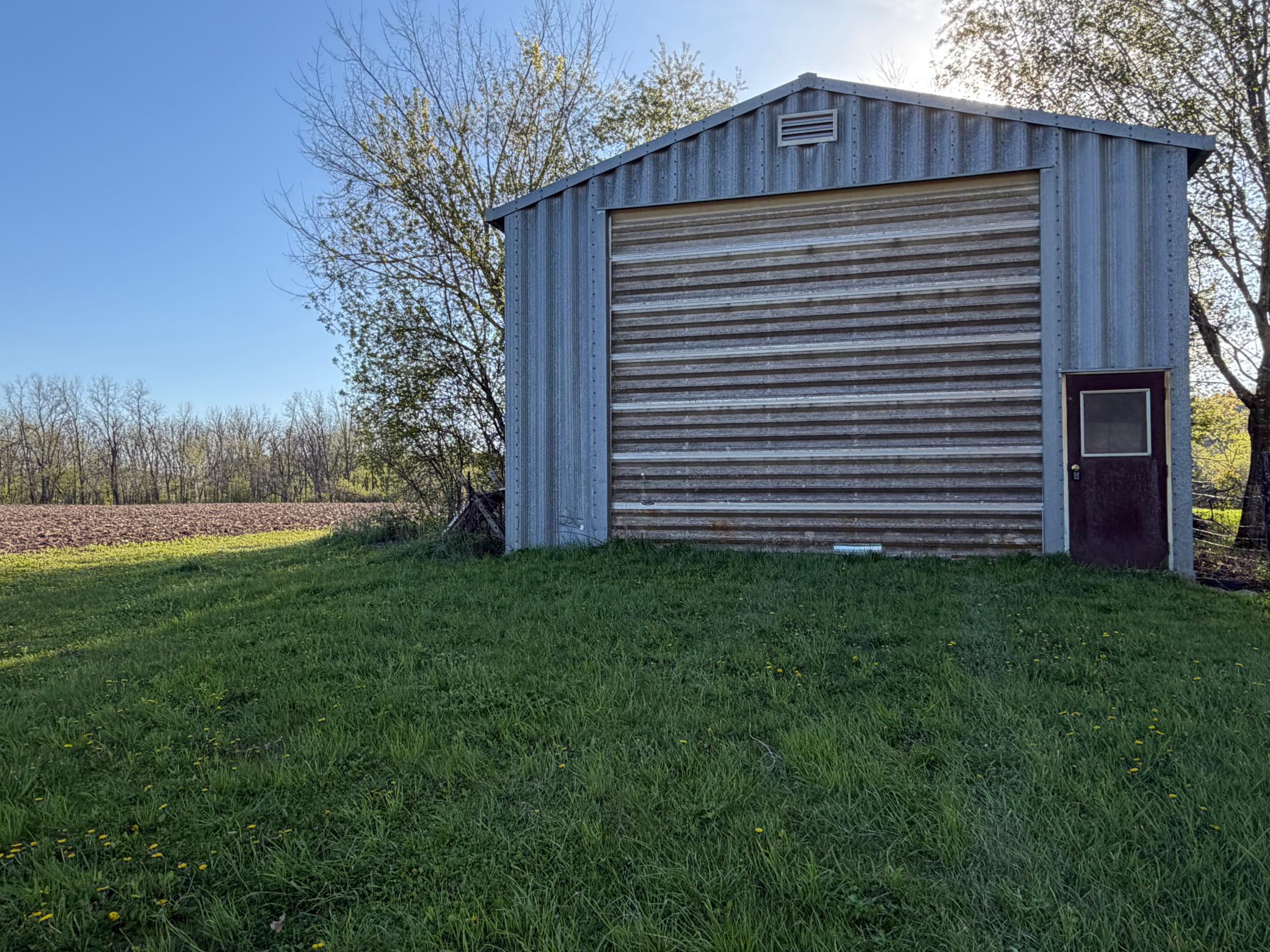 main property photo 42