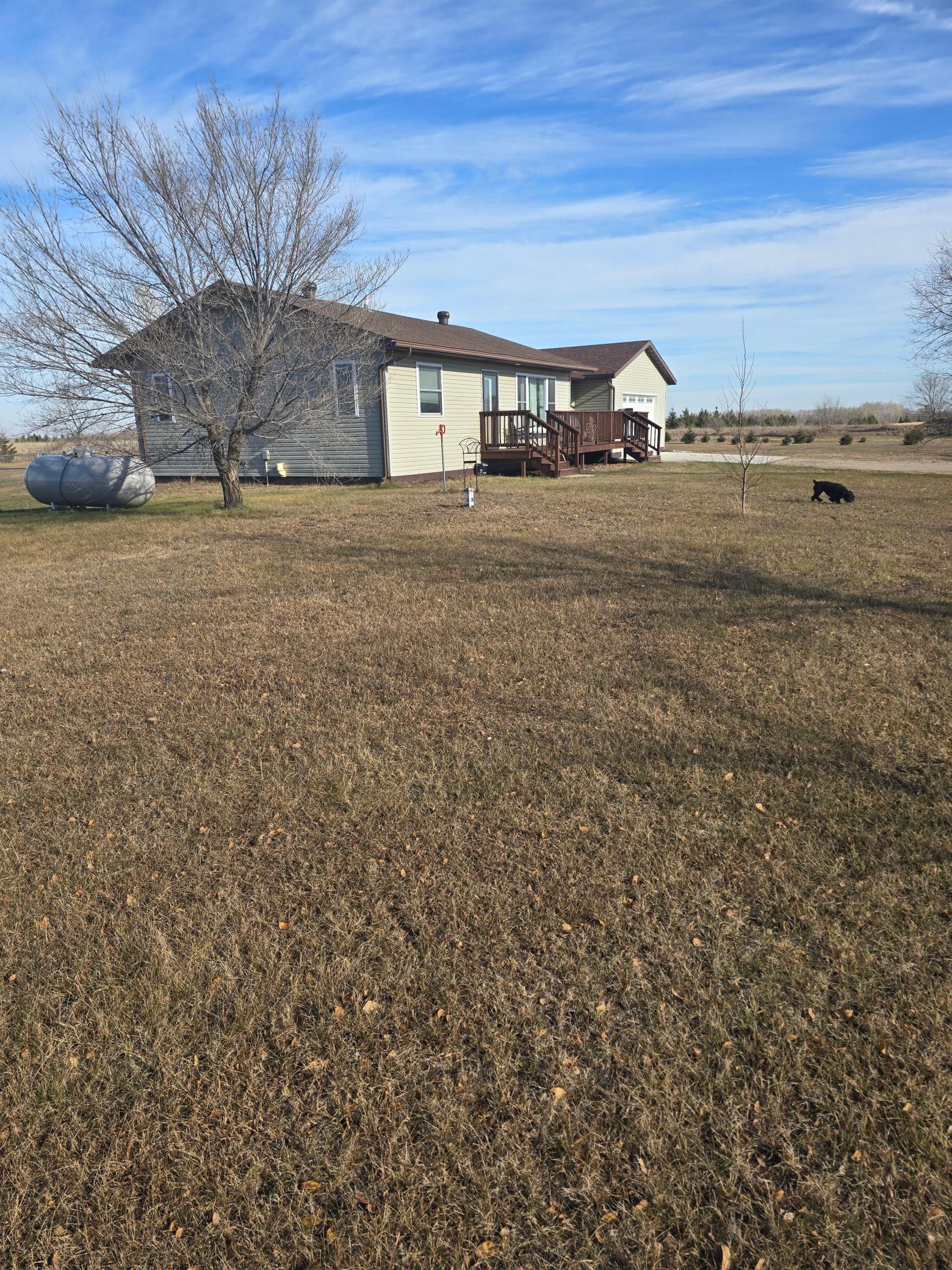 main property photo 4