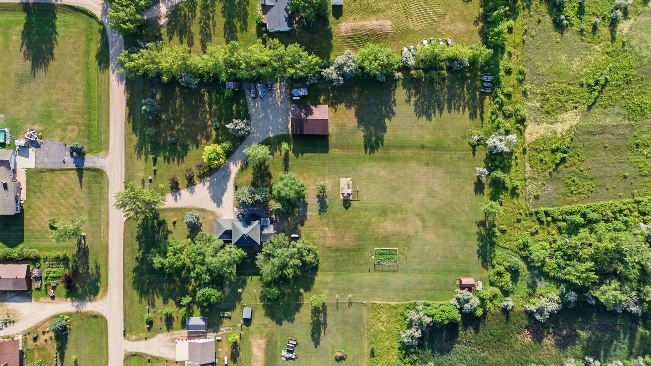 main property photo 45