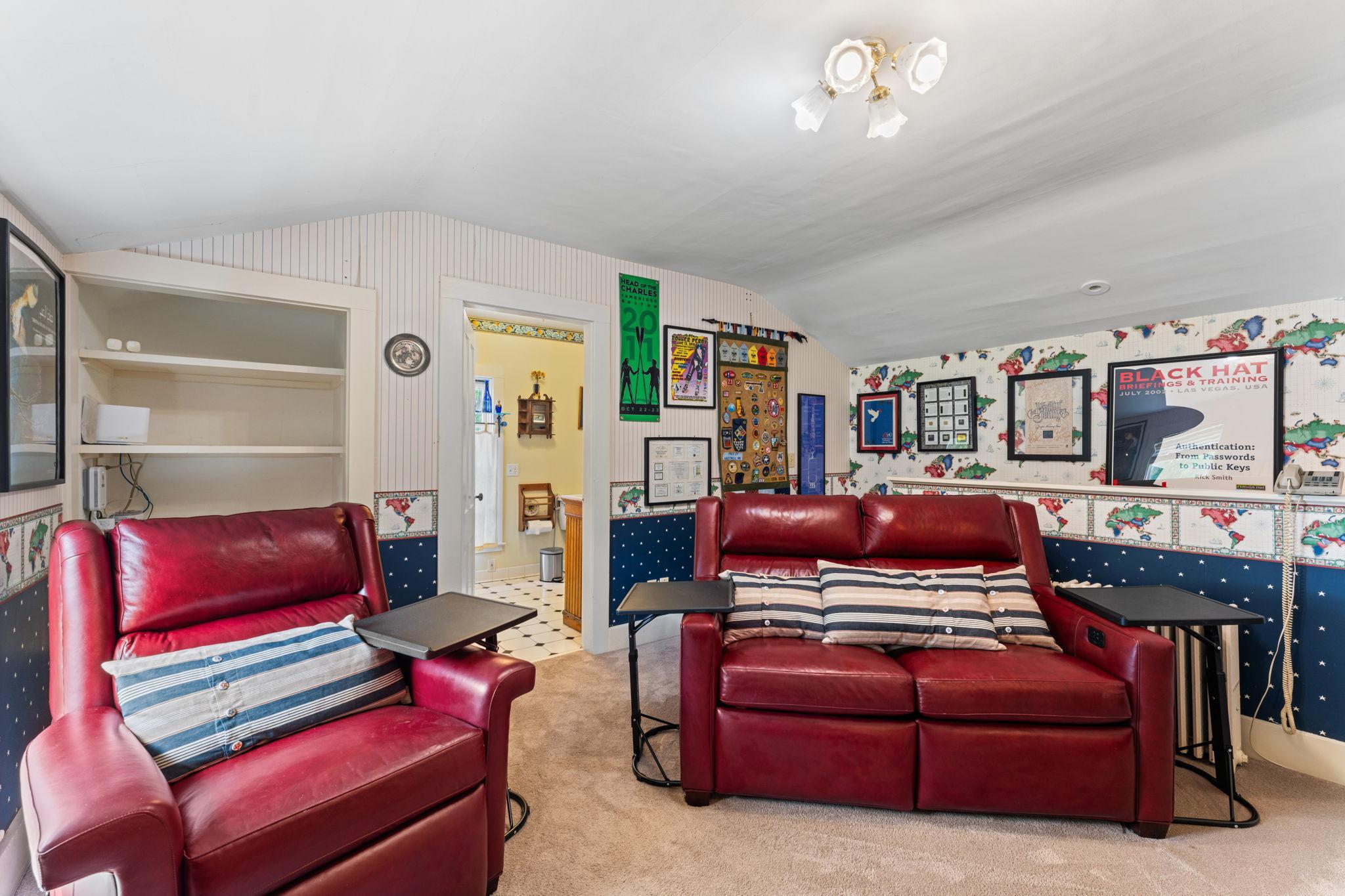 main property photo 76