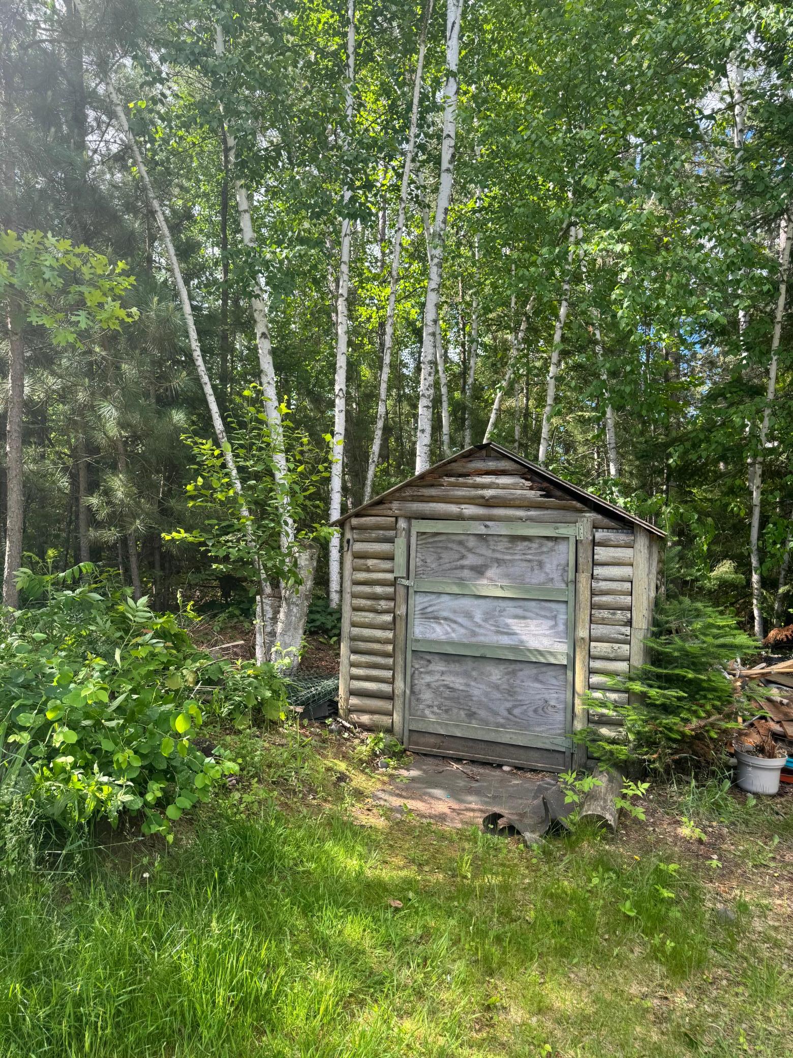 main property photo 16