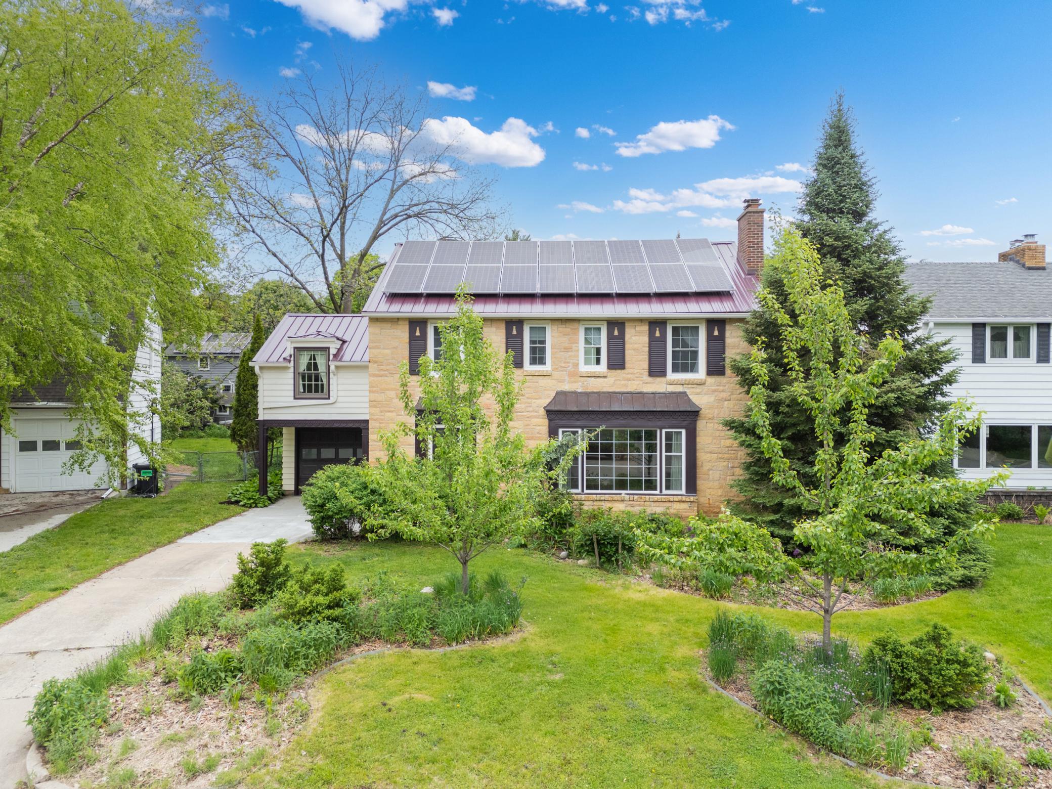 main property photo 41