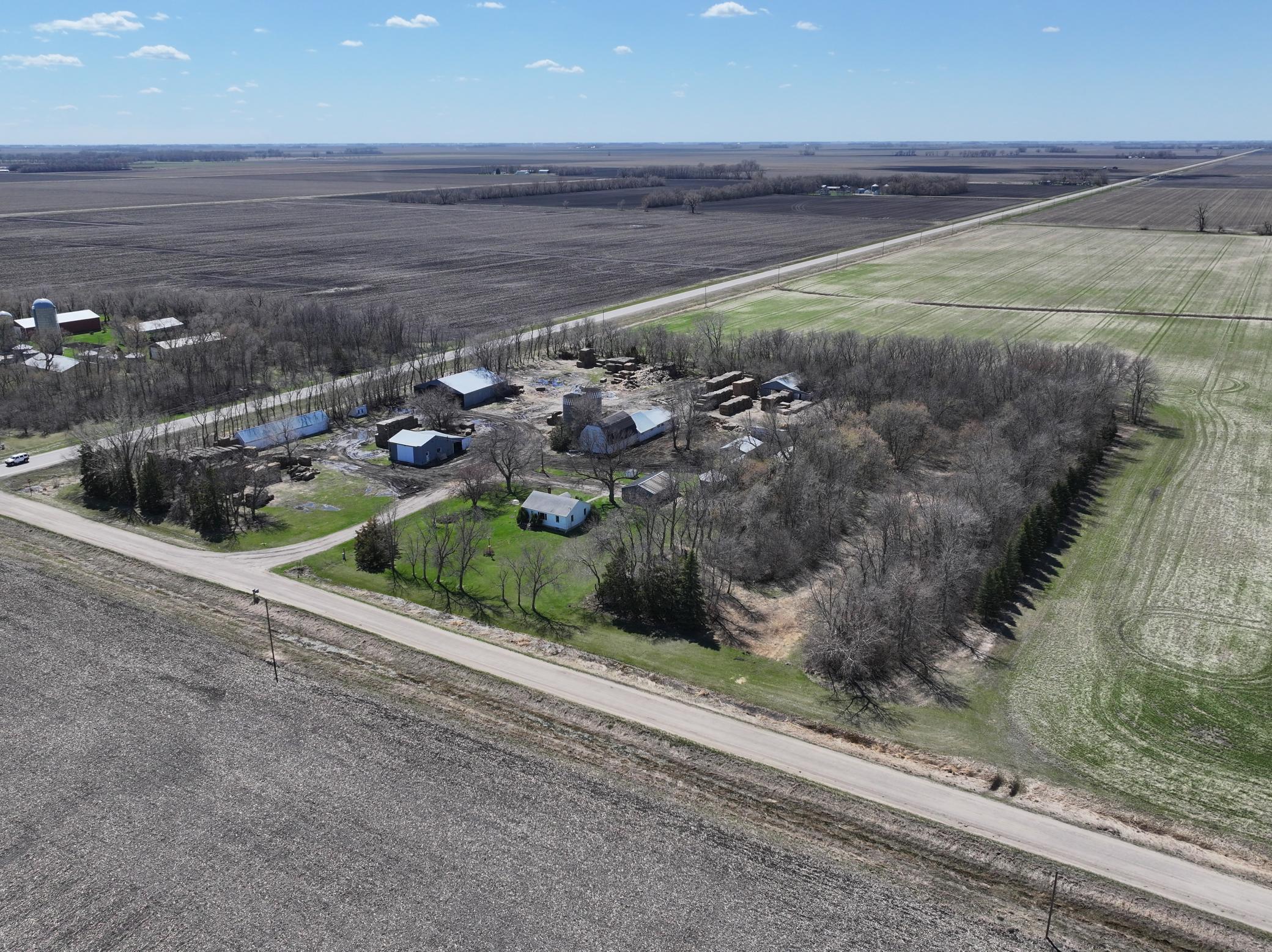 main property photo 44