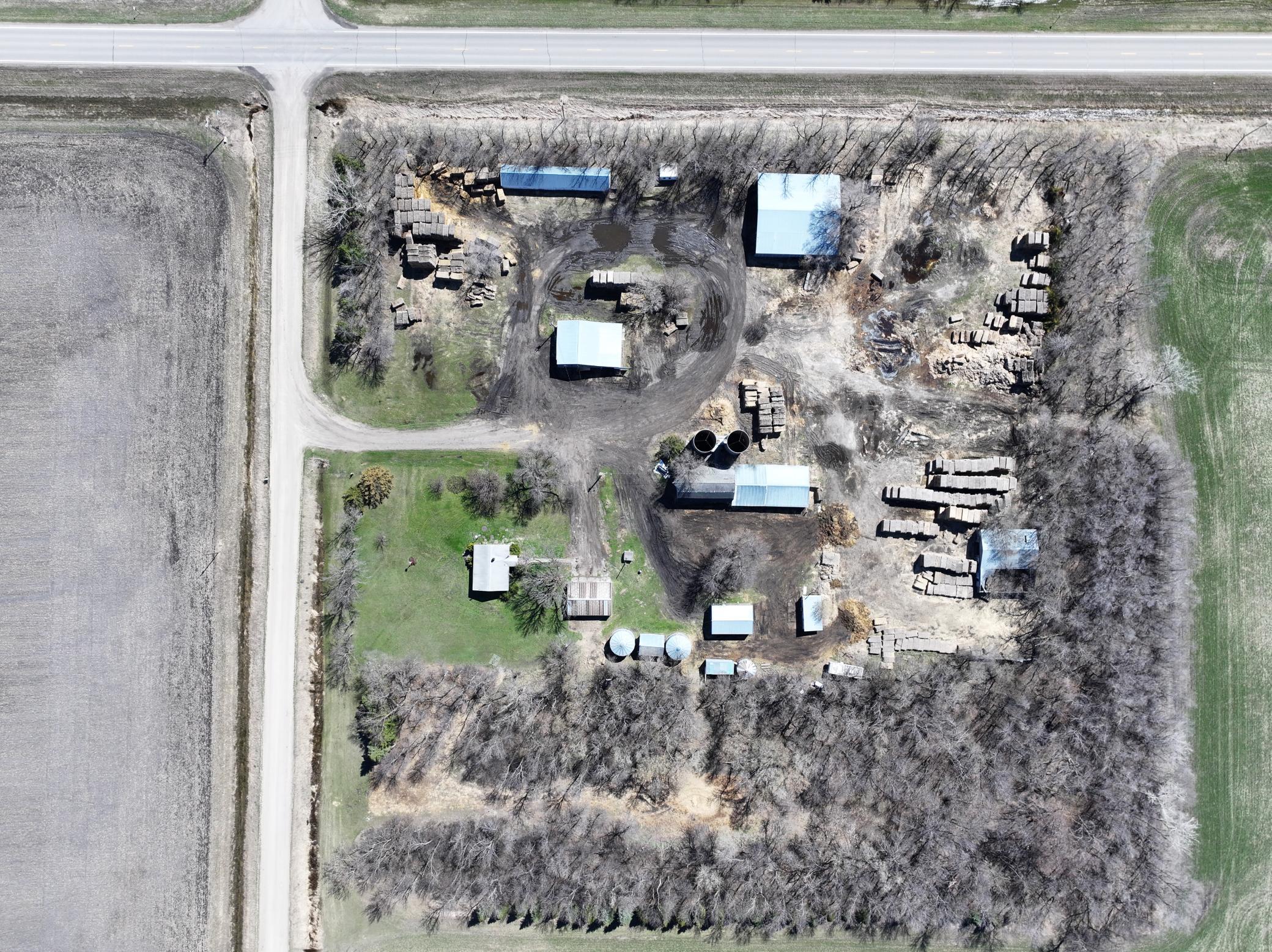 main property photo 48