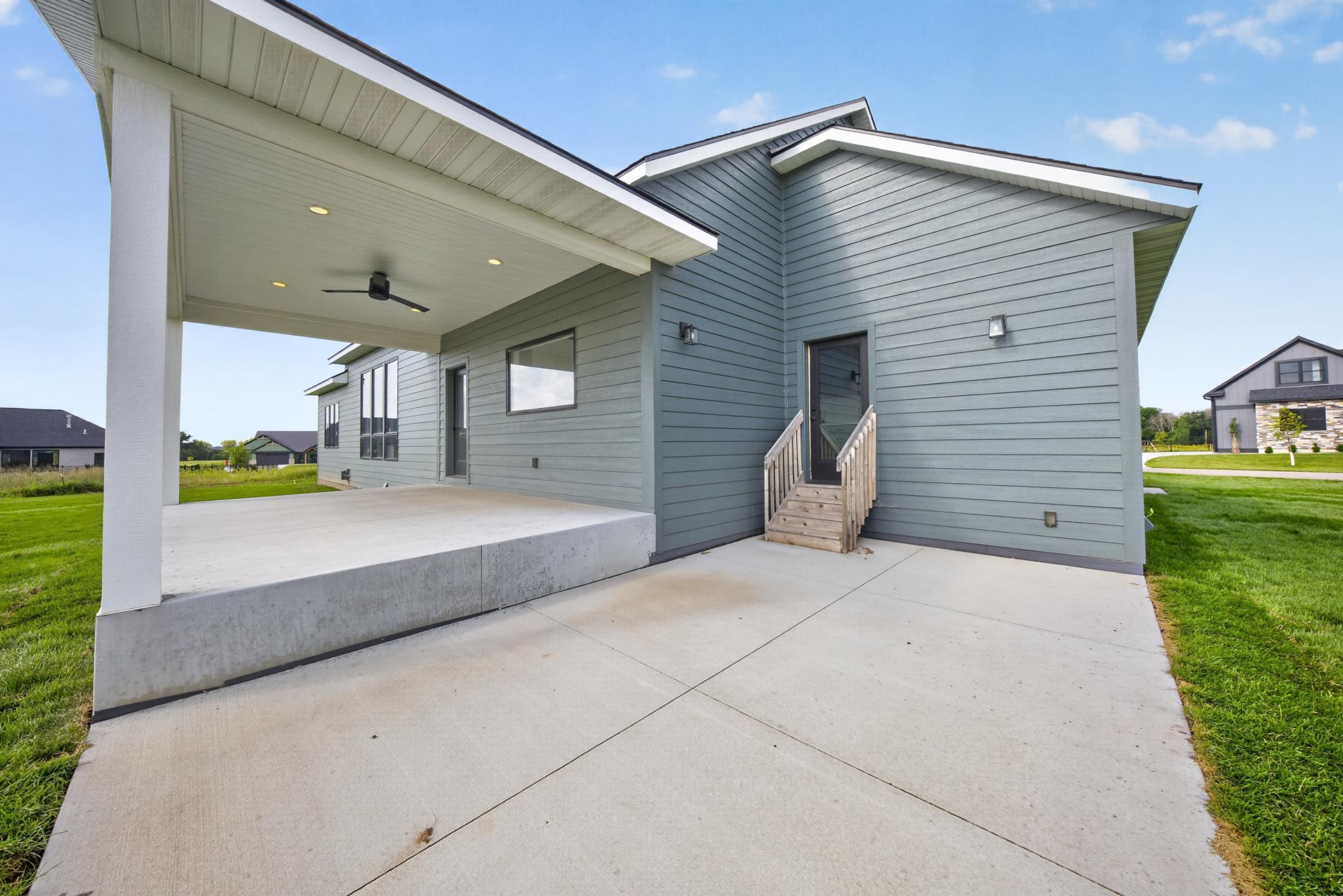main property photo 74