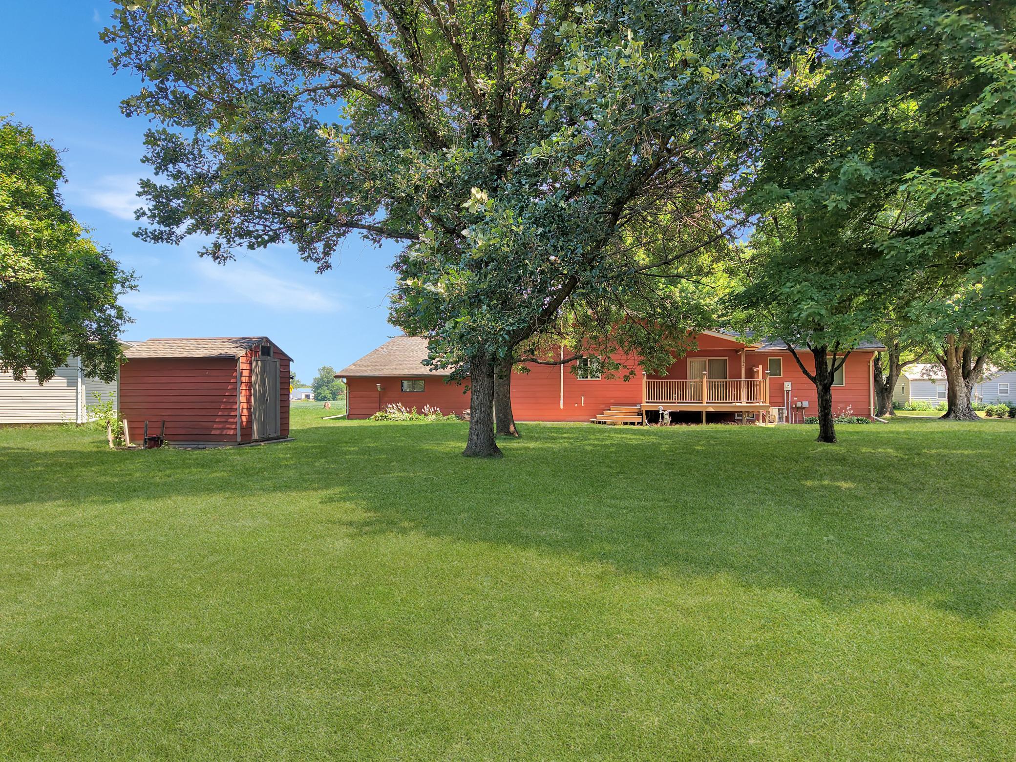 main property photo 37