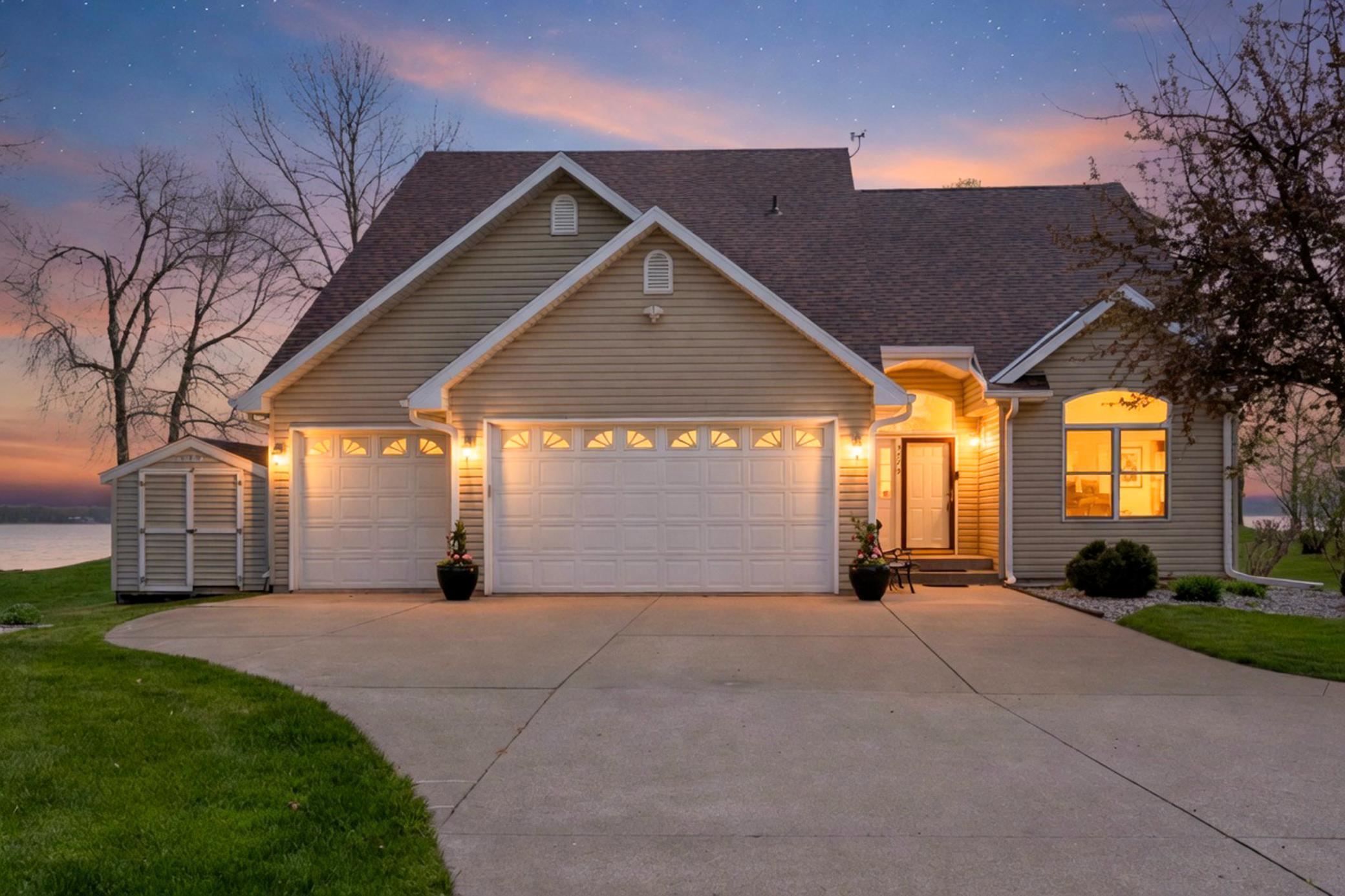 main property photo 48