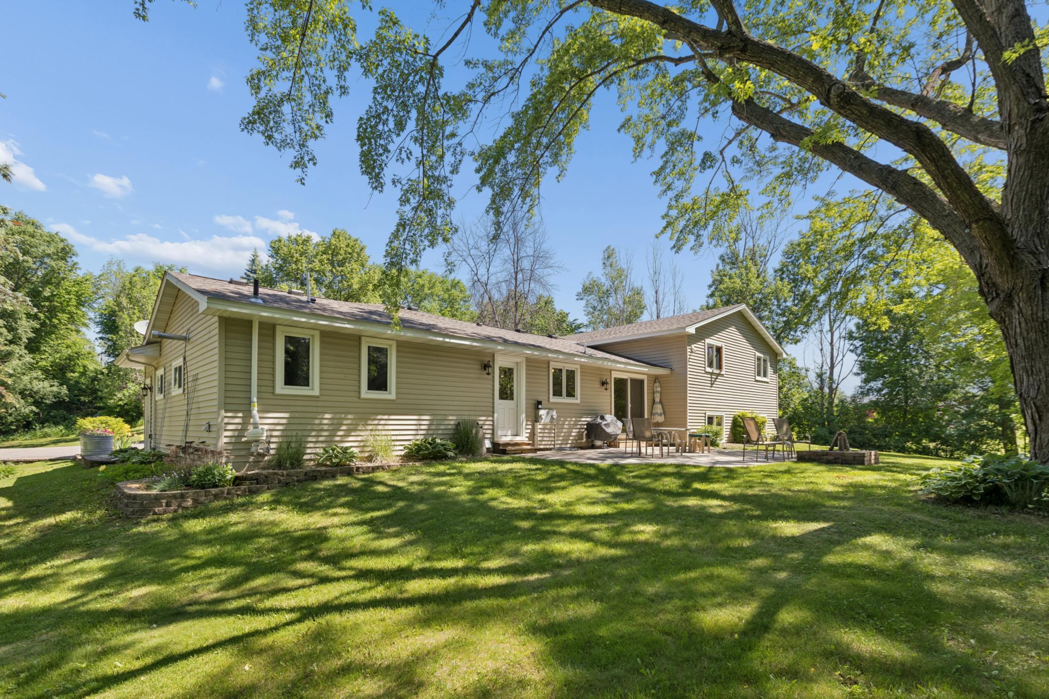 main property photo 32