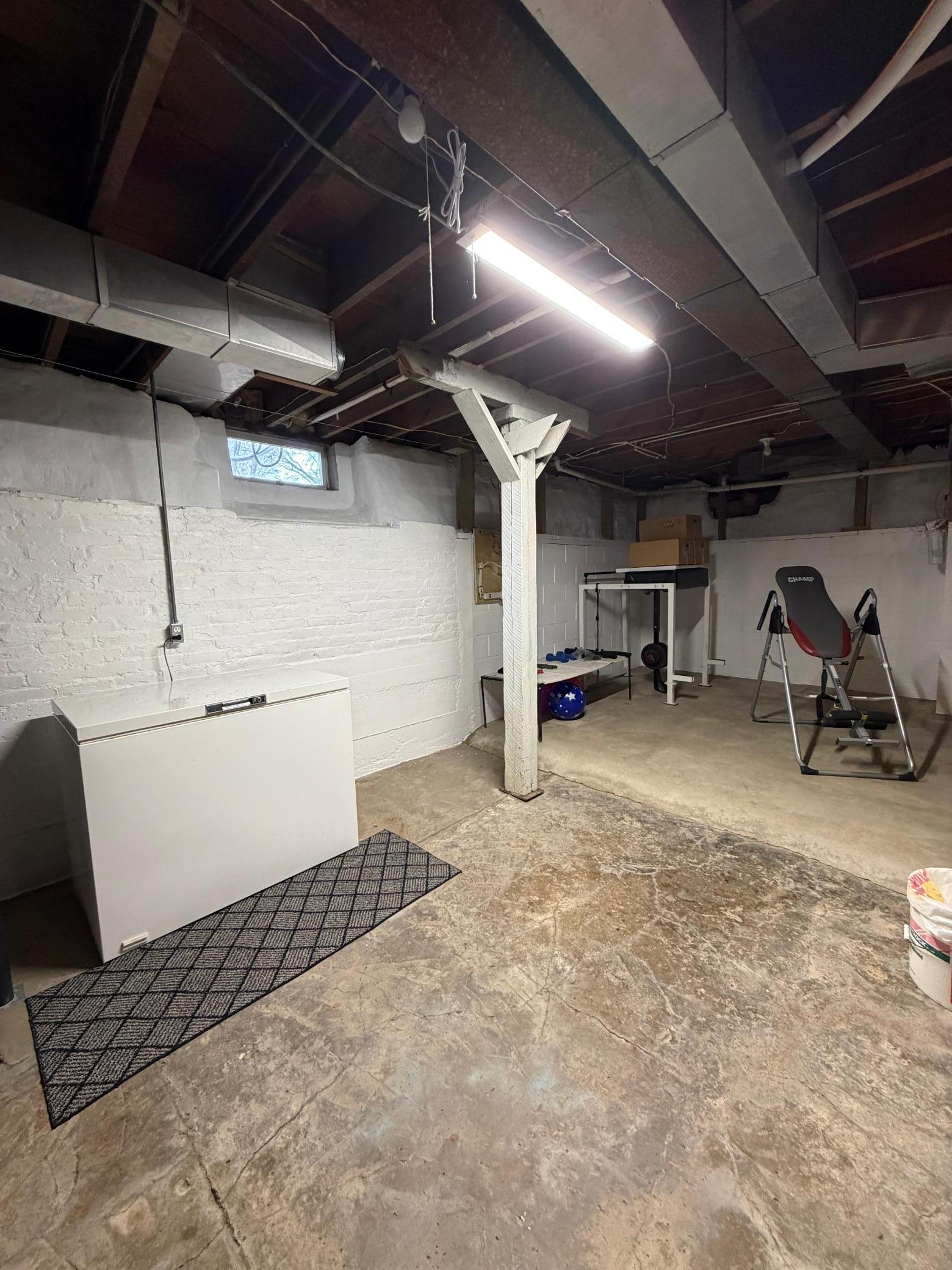 main property photo 50