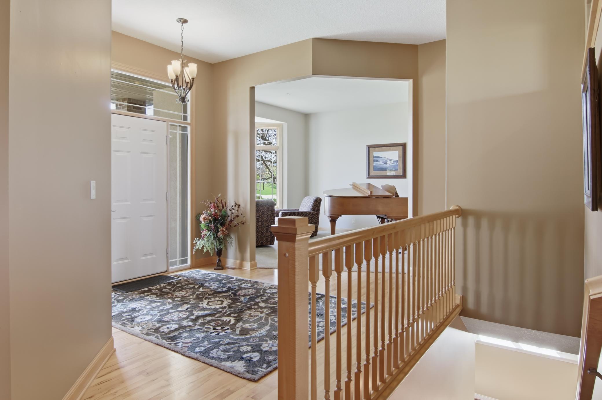 main property photo 9