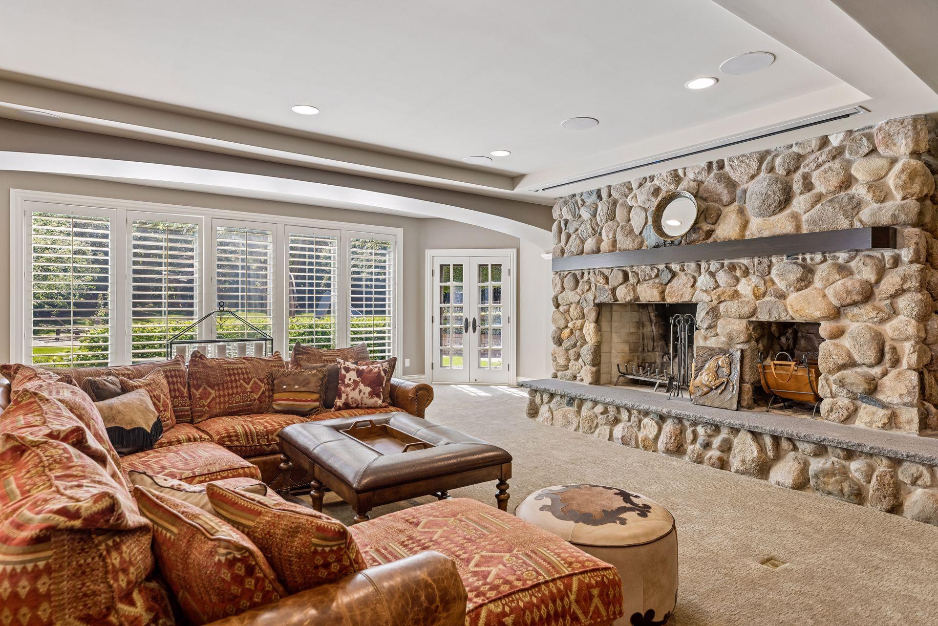 main property photo 64