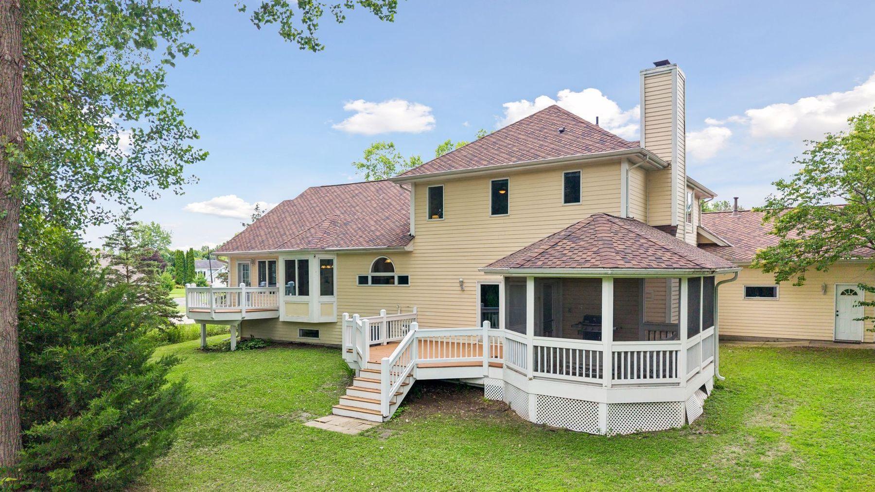 main property photo 29