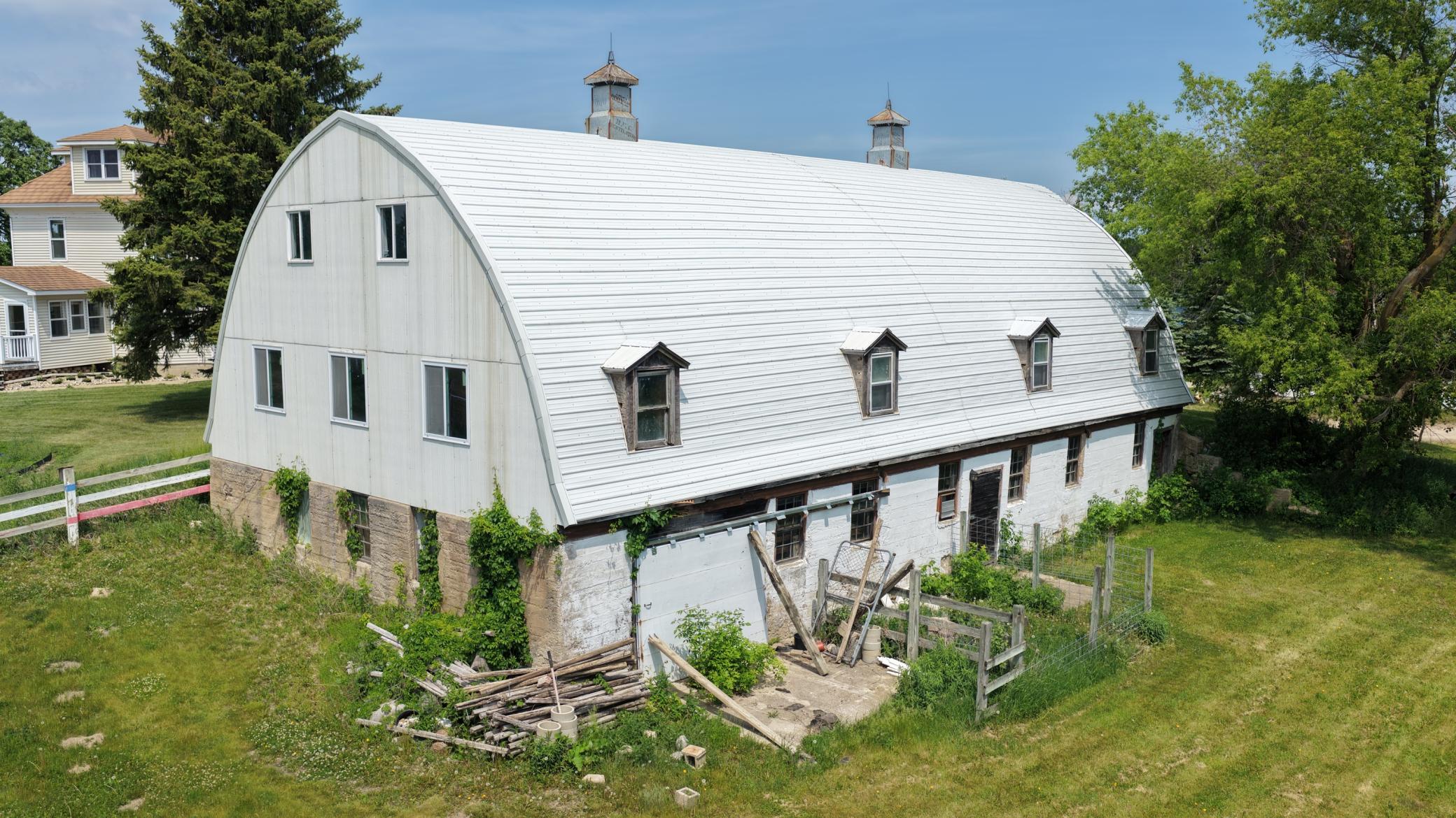 main property photo 54
