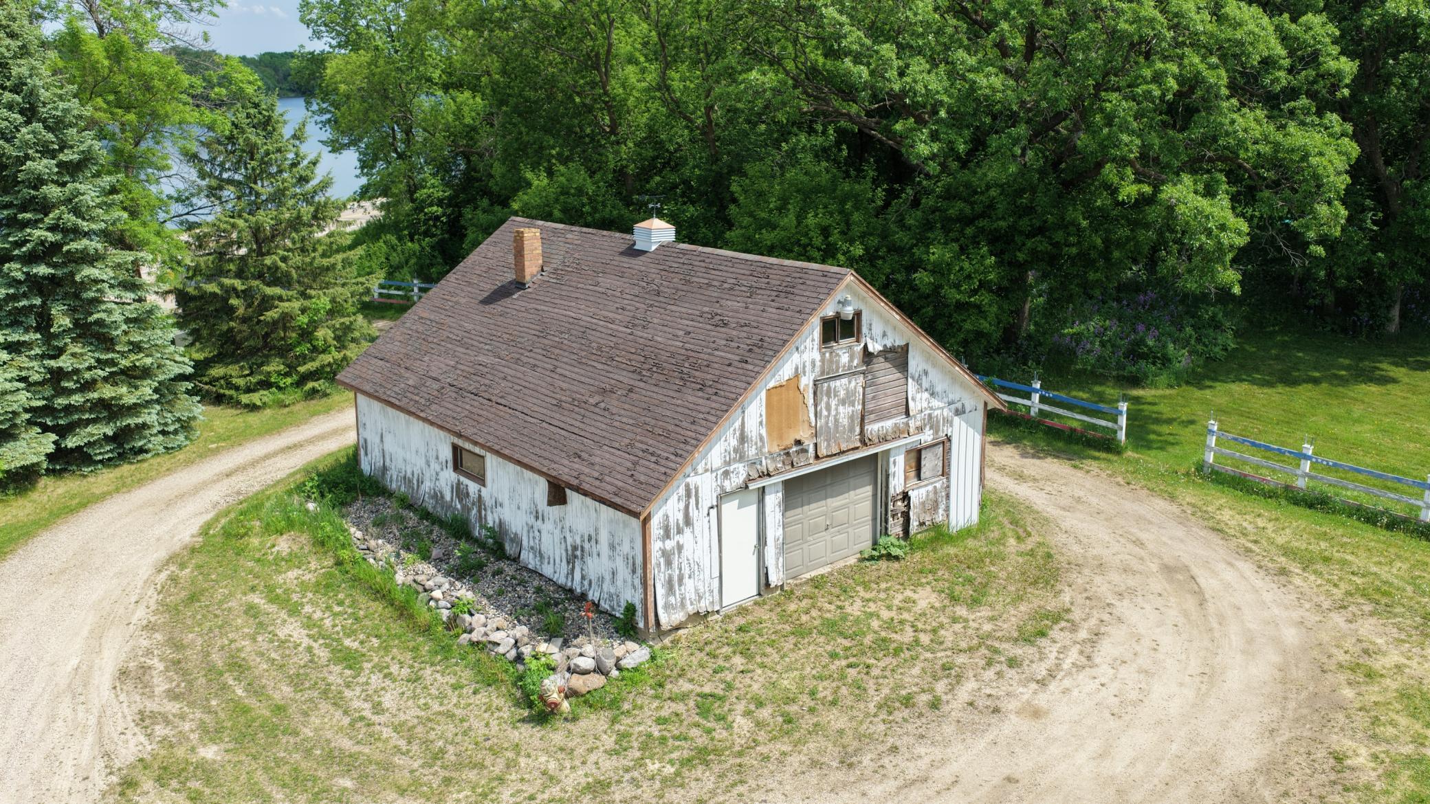 main property photo 60