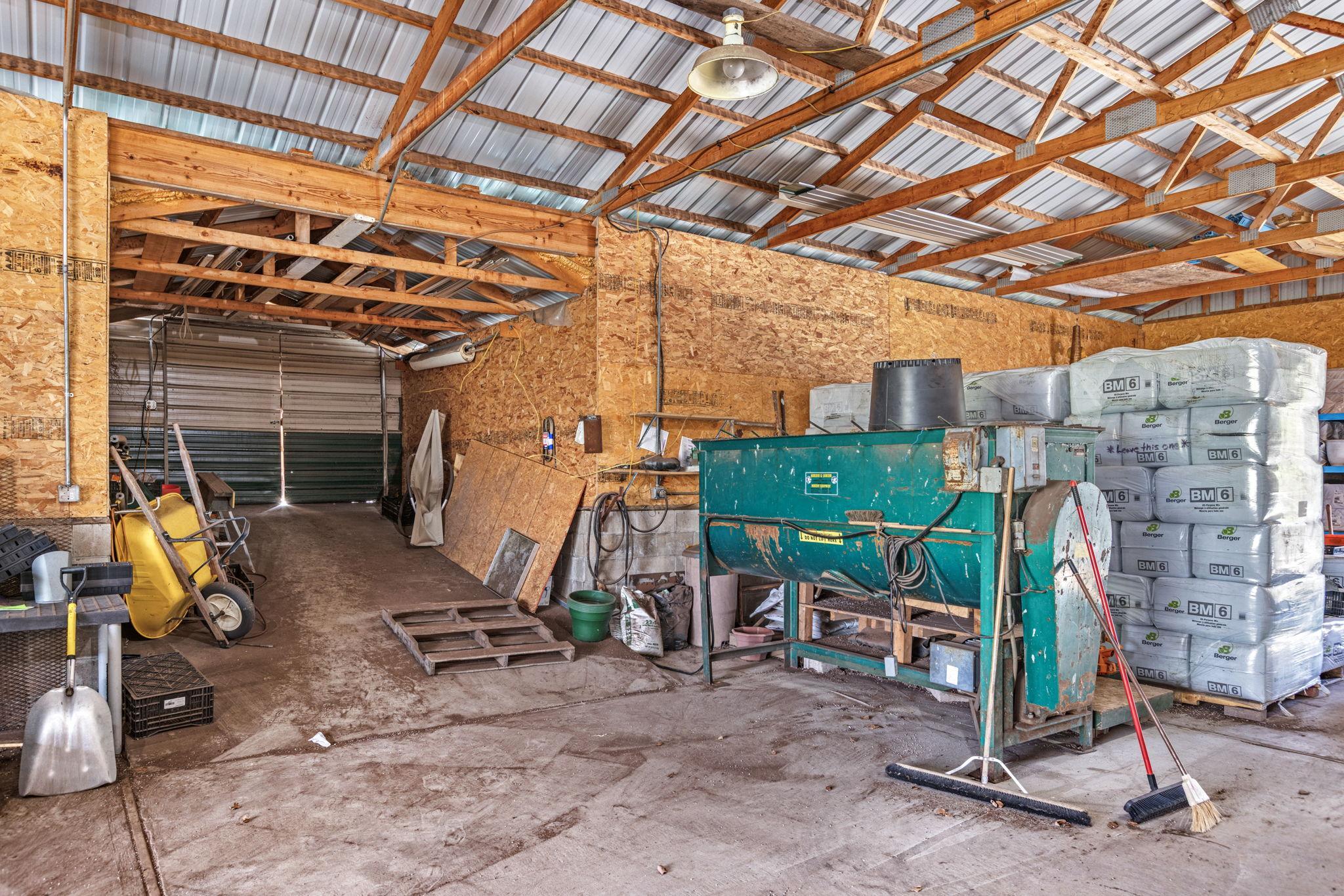 main property photo 46