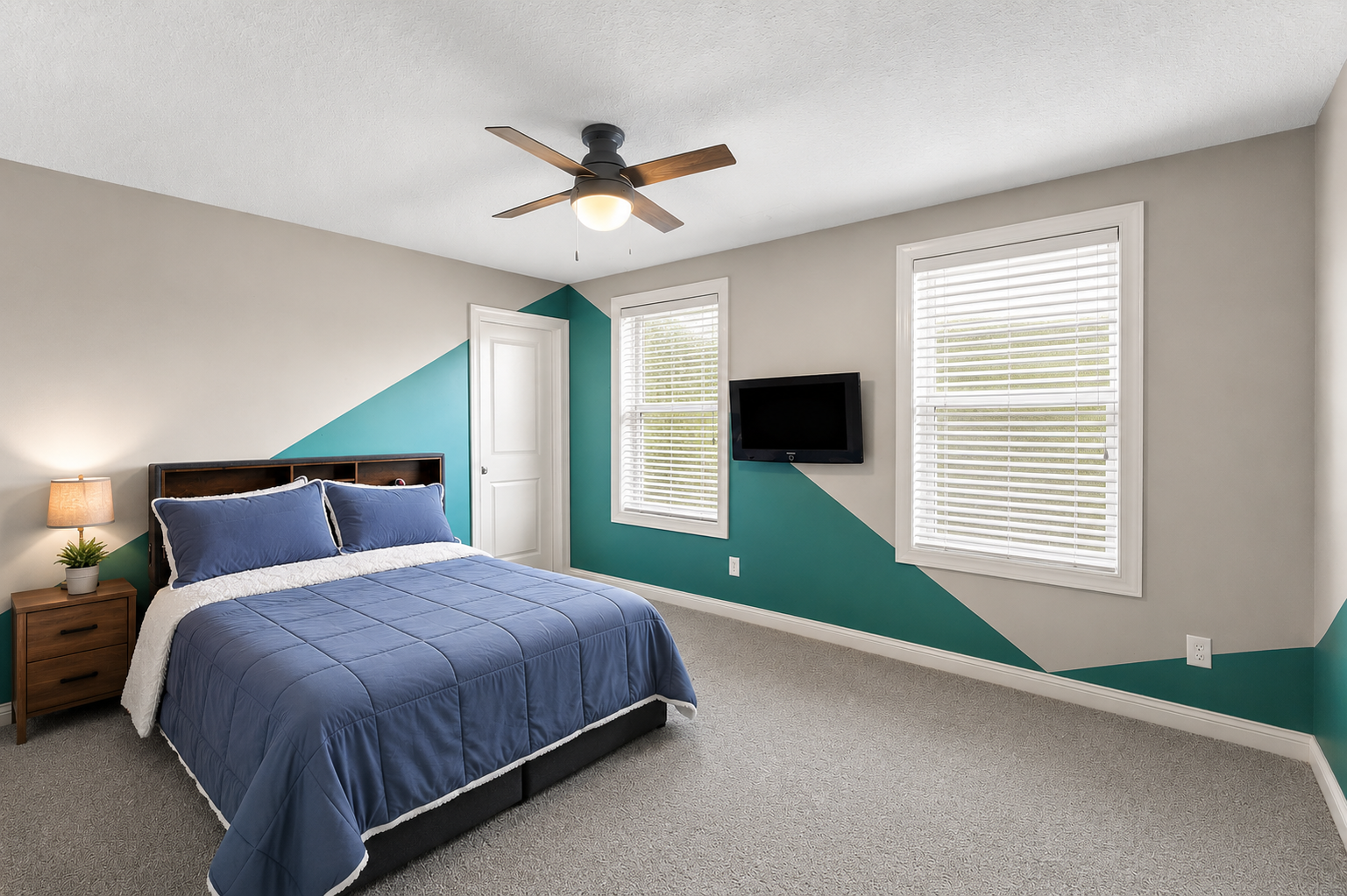 main property photo 28