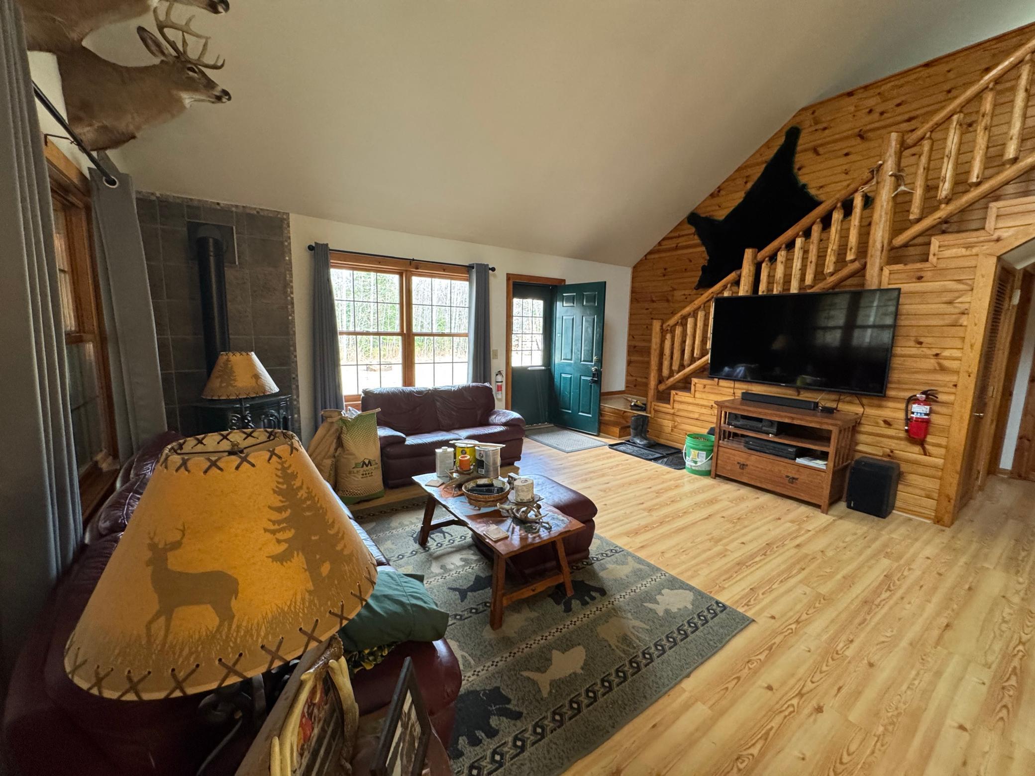 main property photo 45