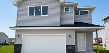 image of property with 3 Bed | 3 Bath | 1,975 Sqft