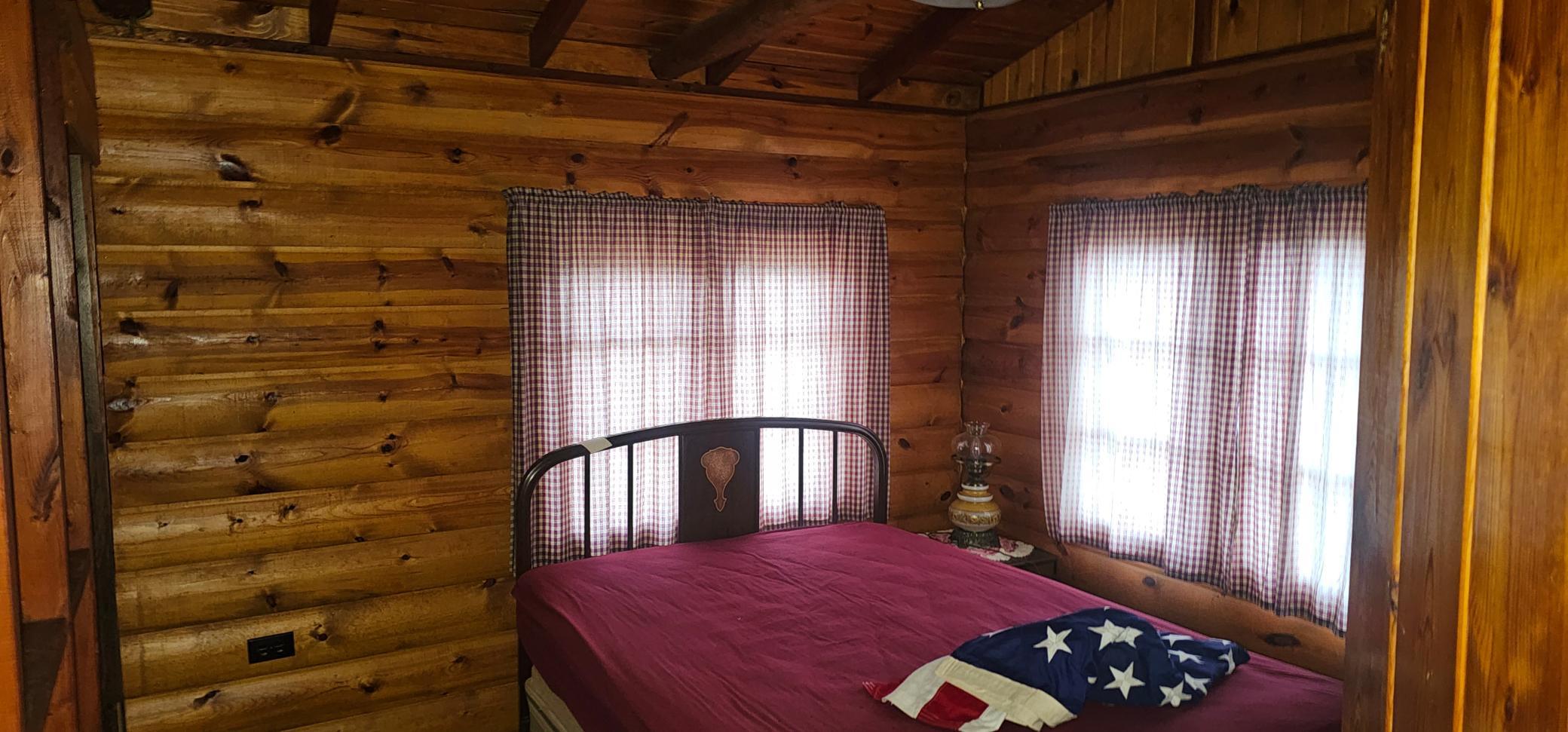 main property photo 37