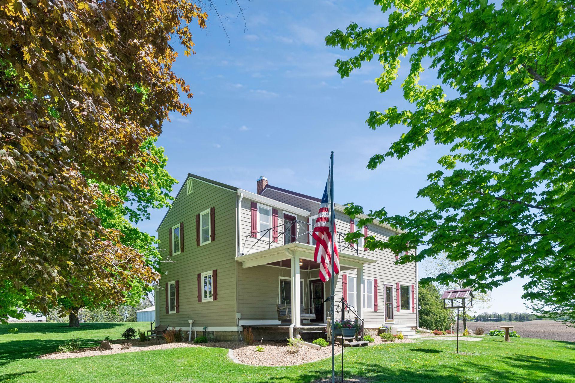 main property photo 9