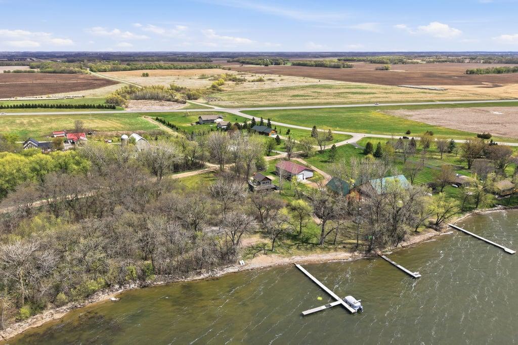 main property photo 10