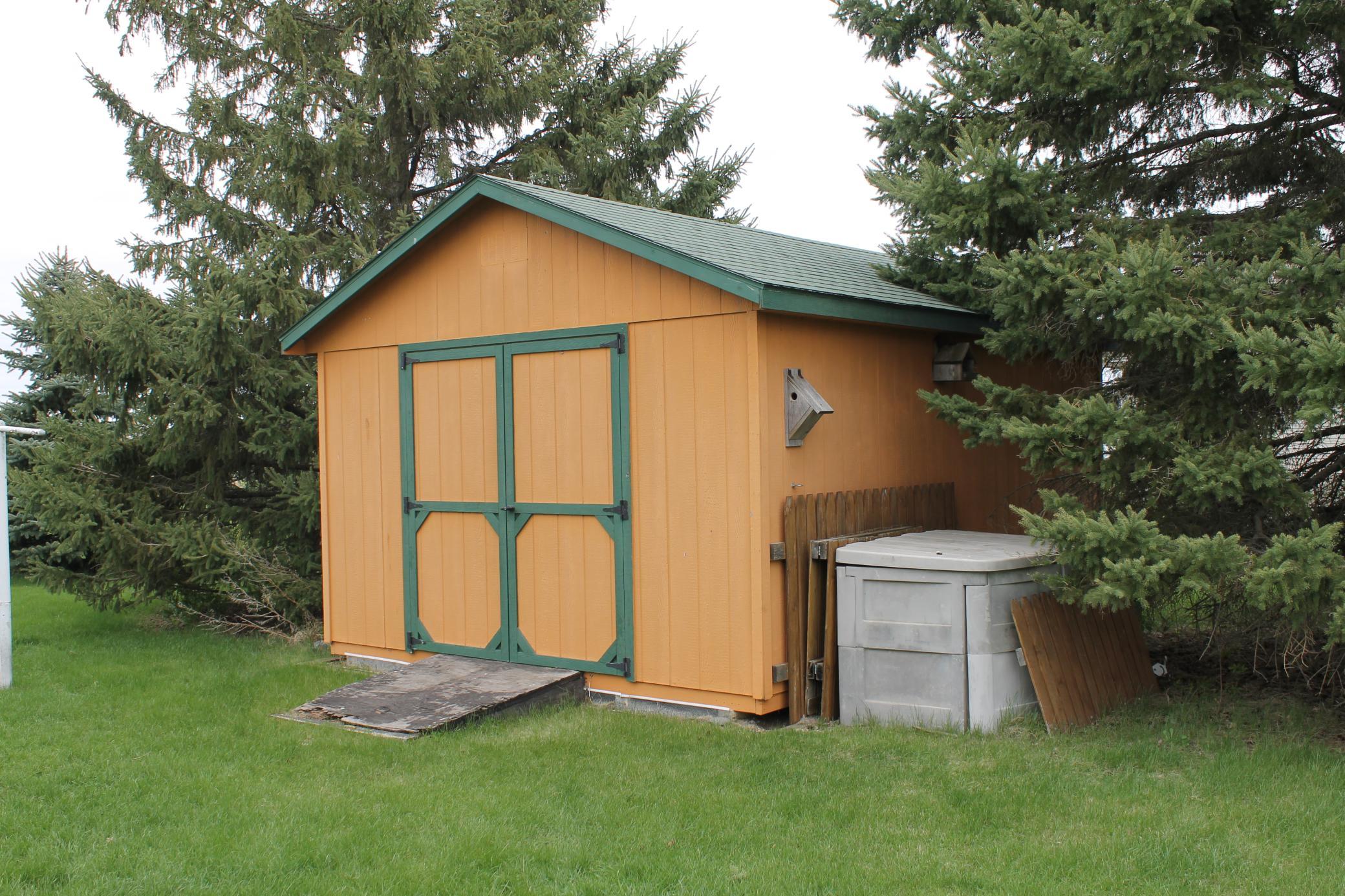 main property photo 37