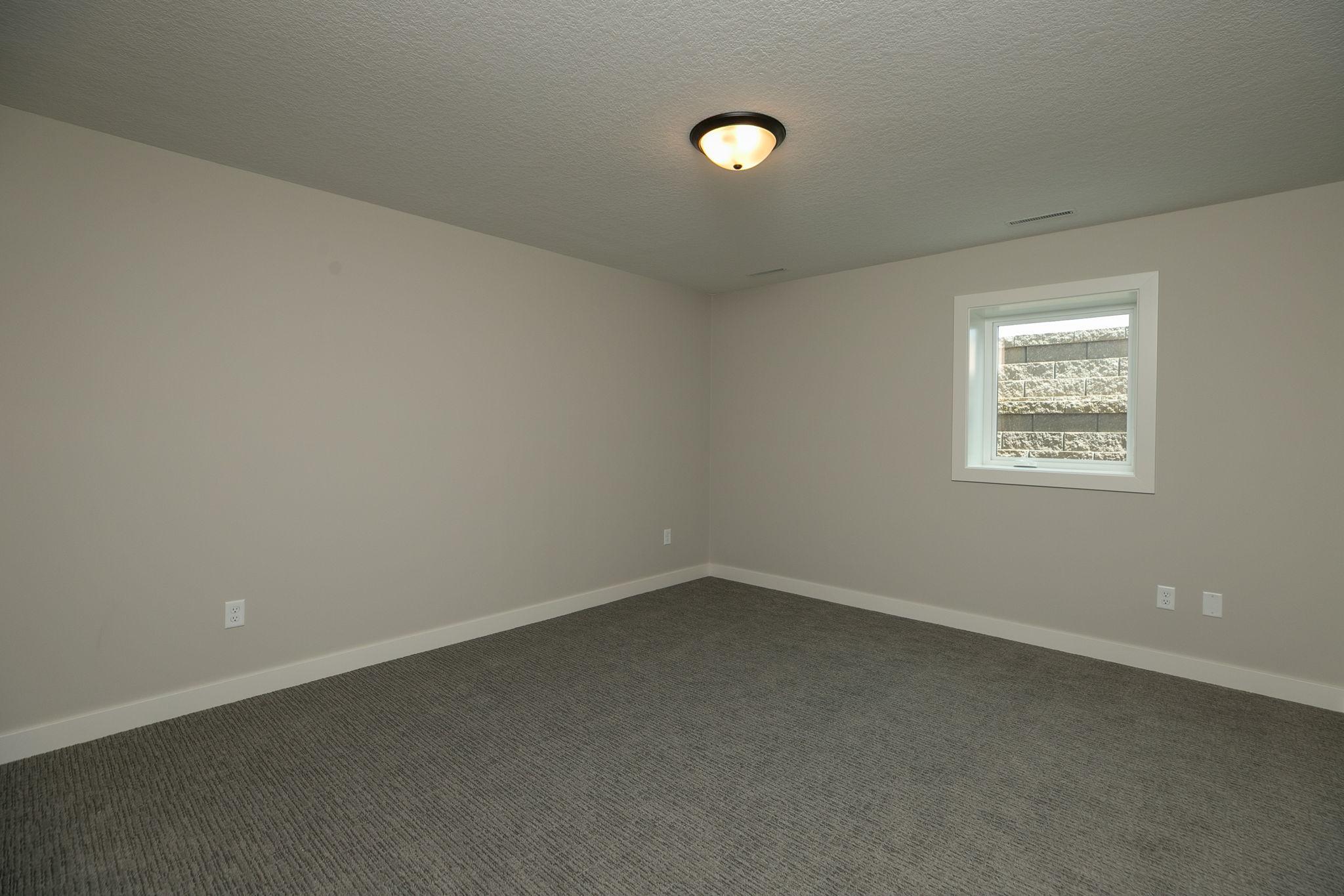 main property photo 80