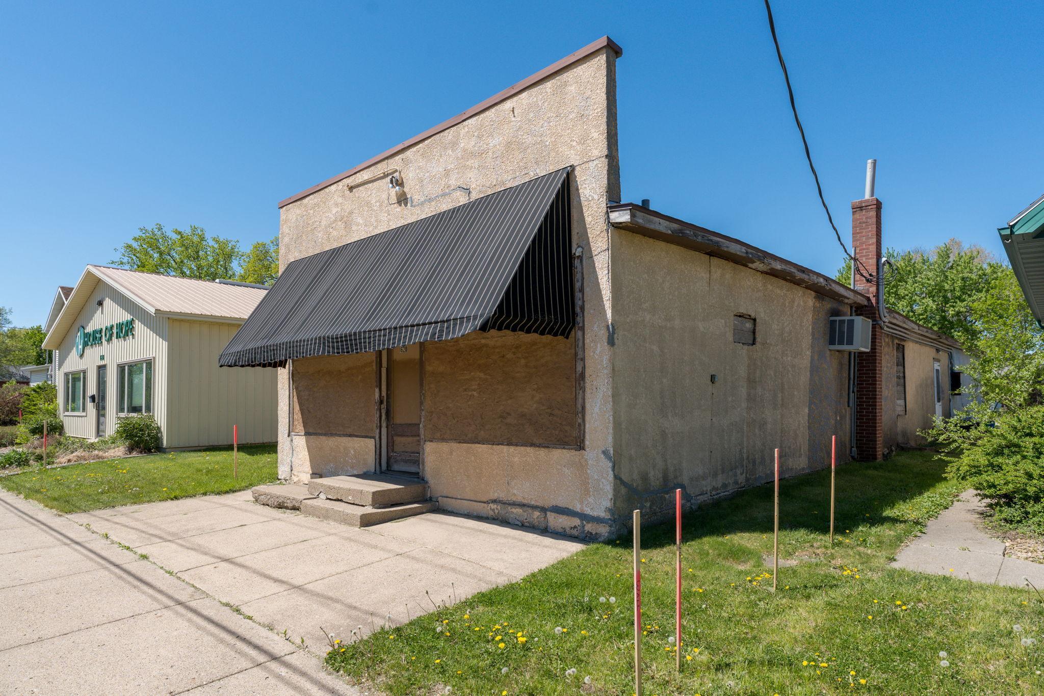 main property photo 26