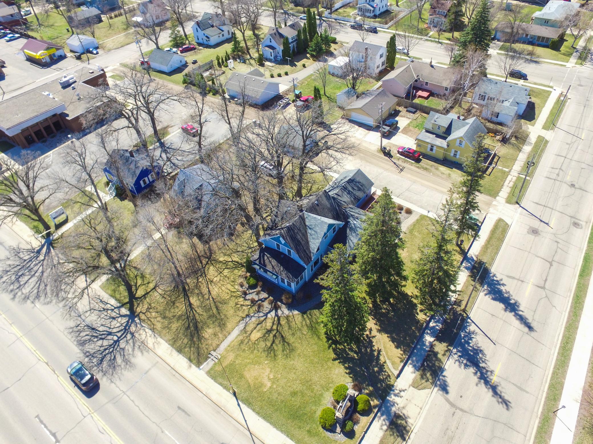main property photo 3