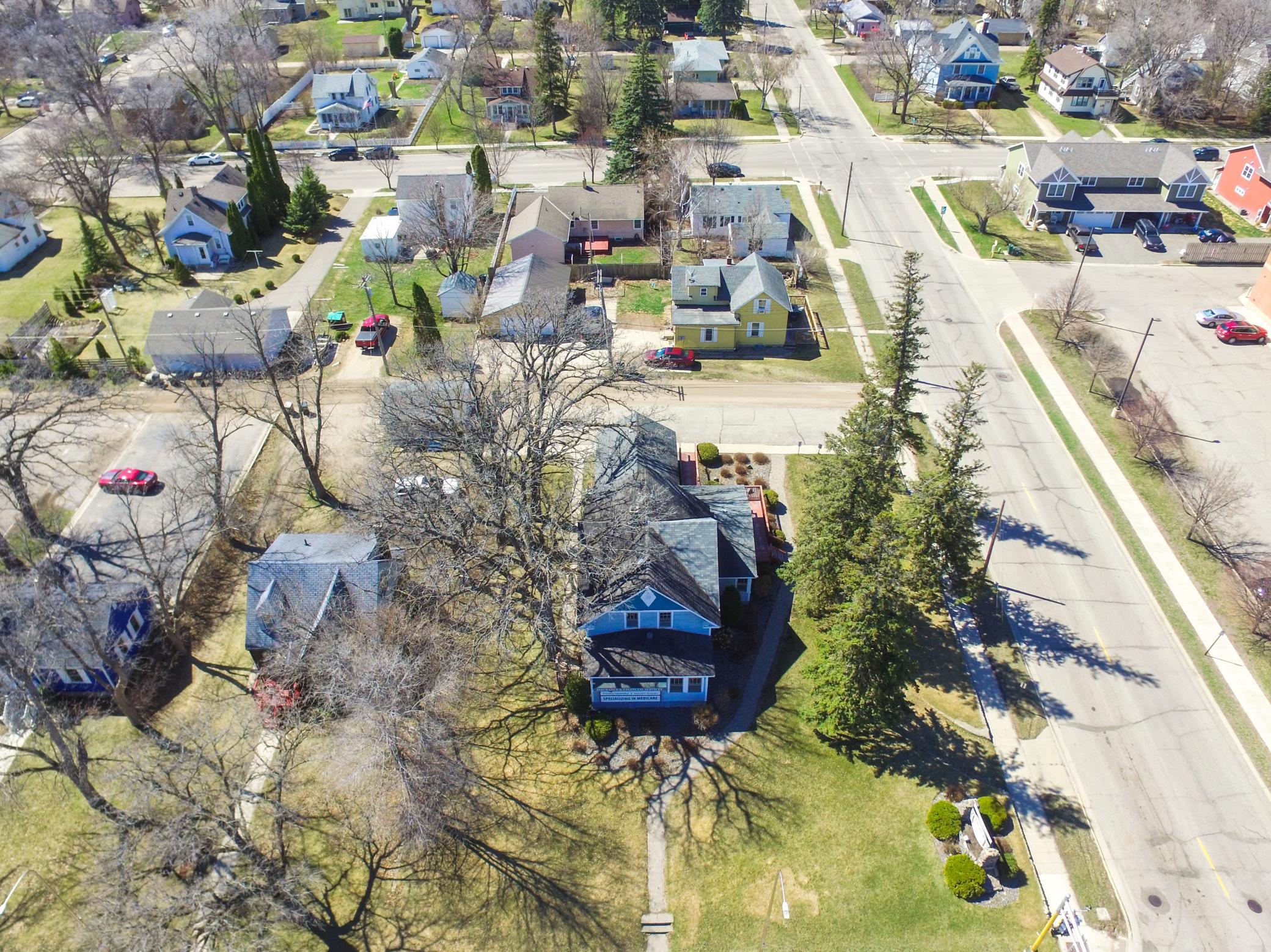 main property photo 50