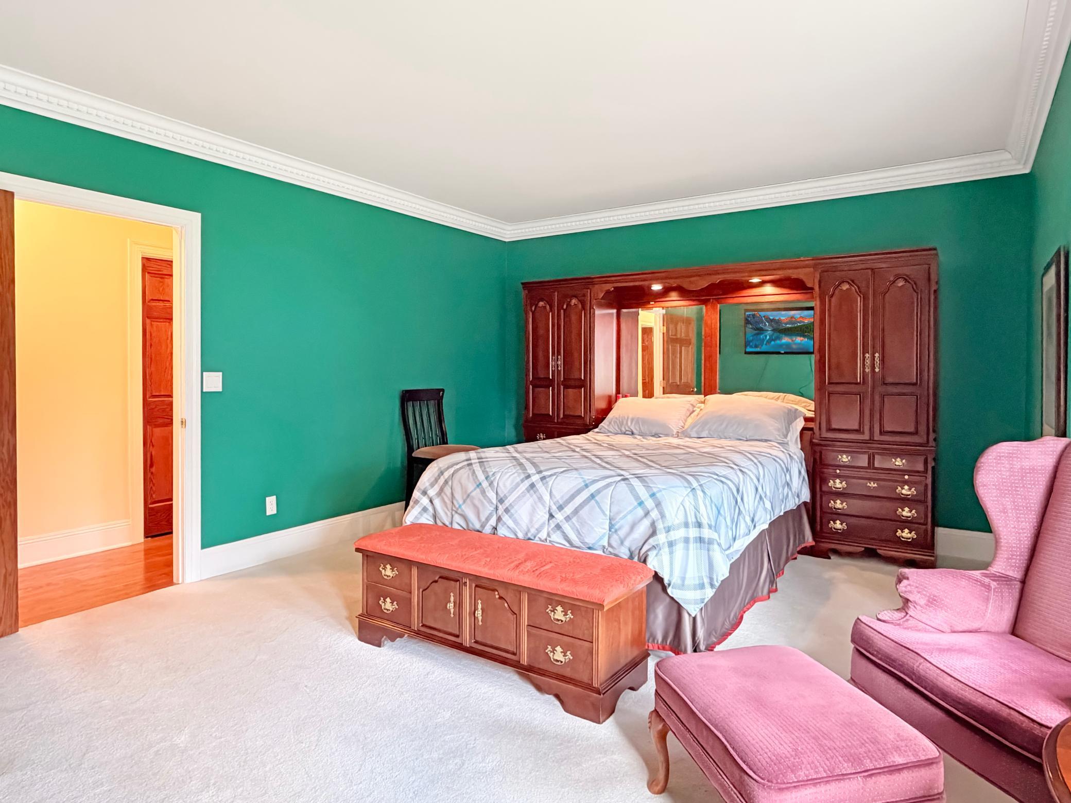main property photo 29