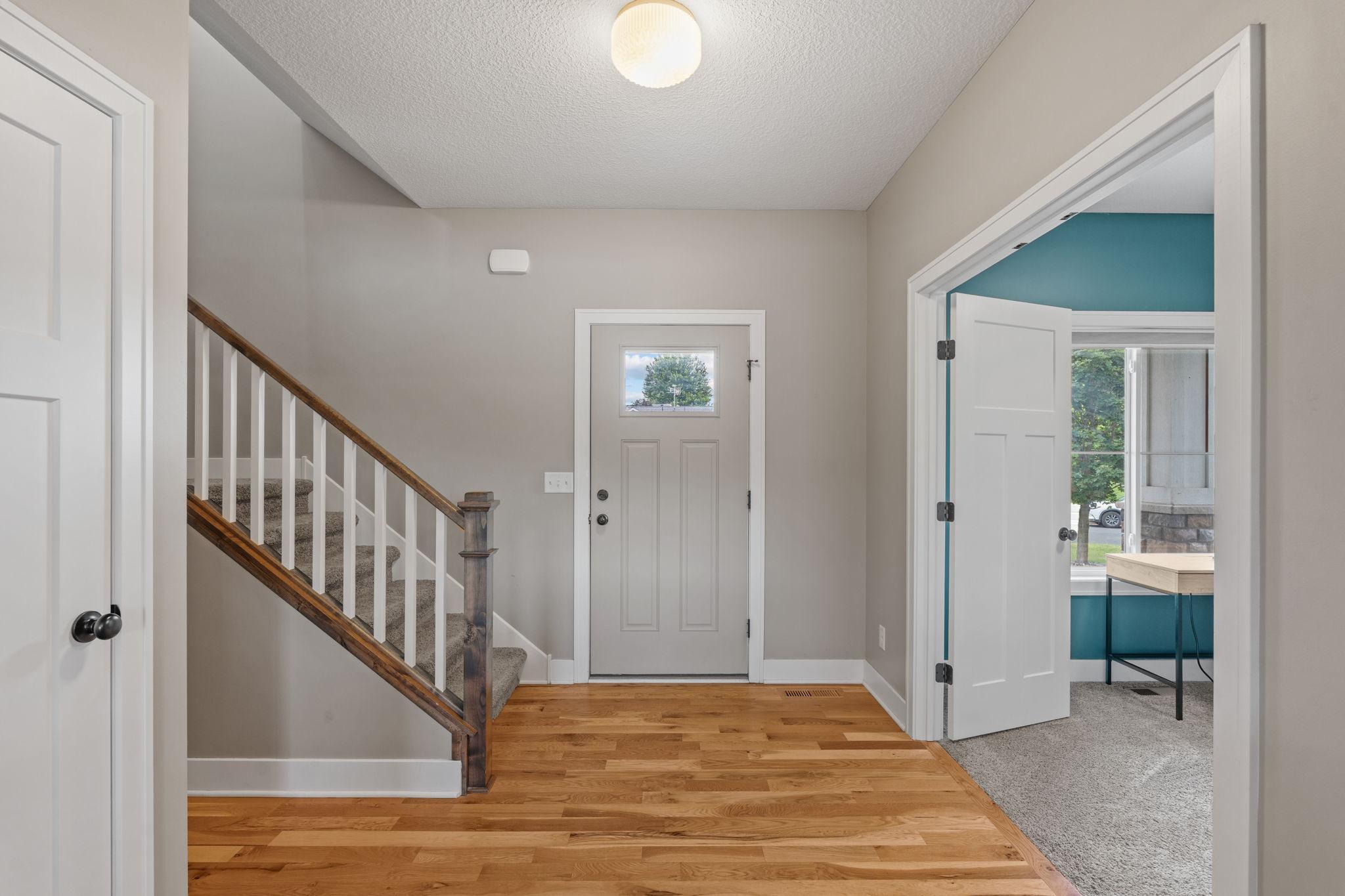 main property photo 14