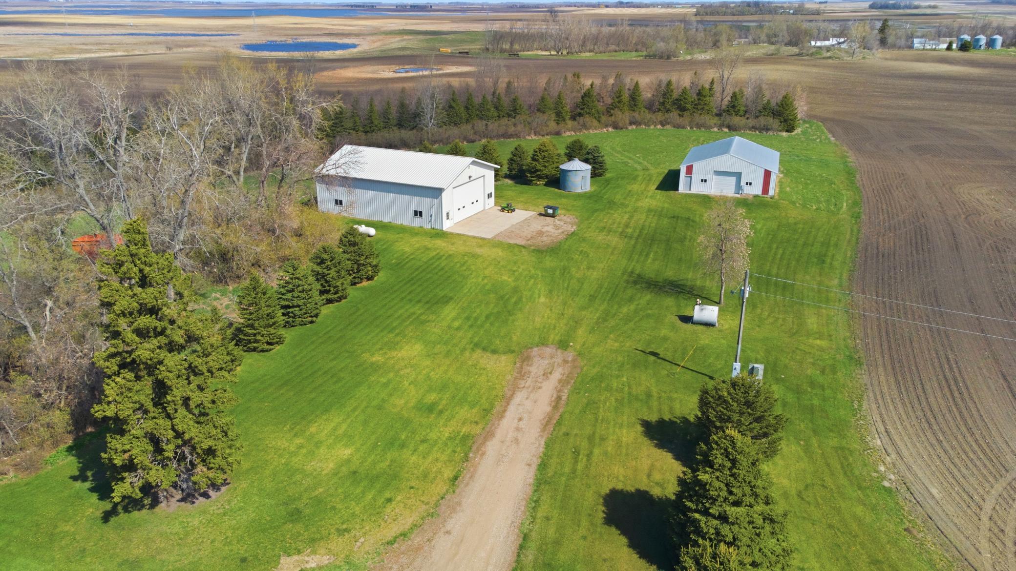 main property photo 75