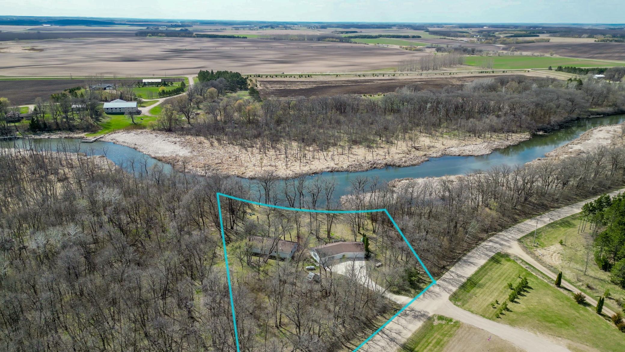 main property photo 11