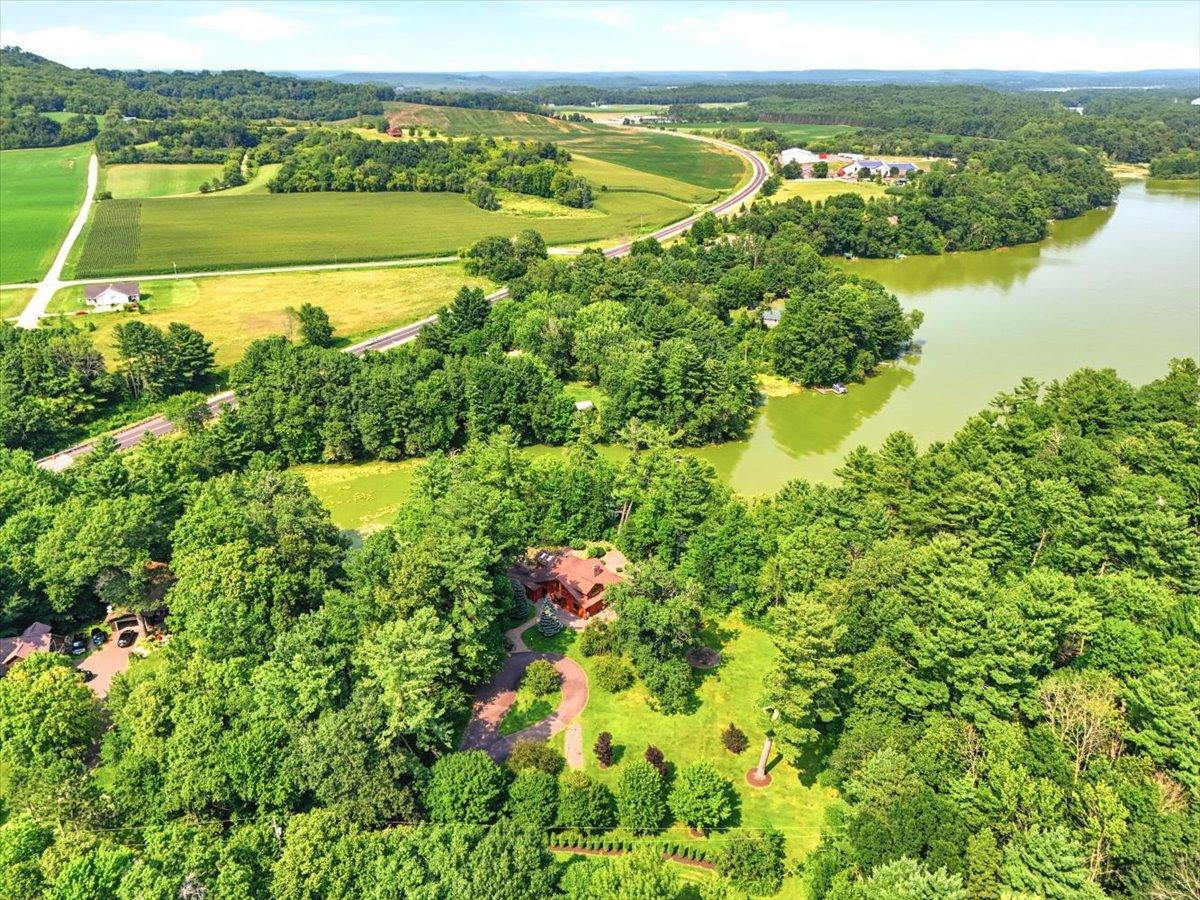 main property photo 42