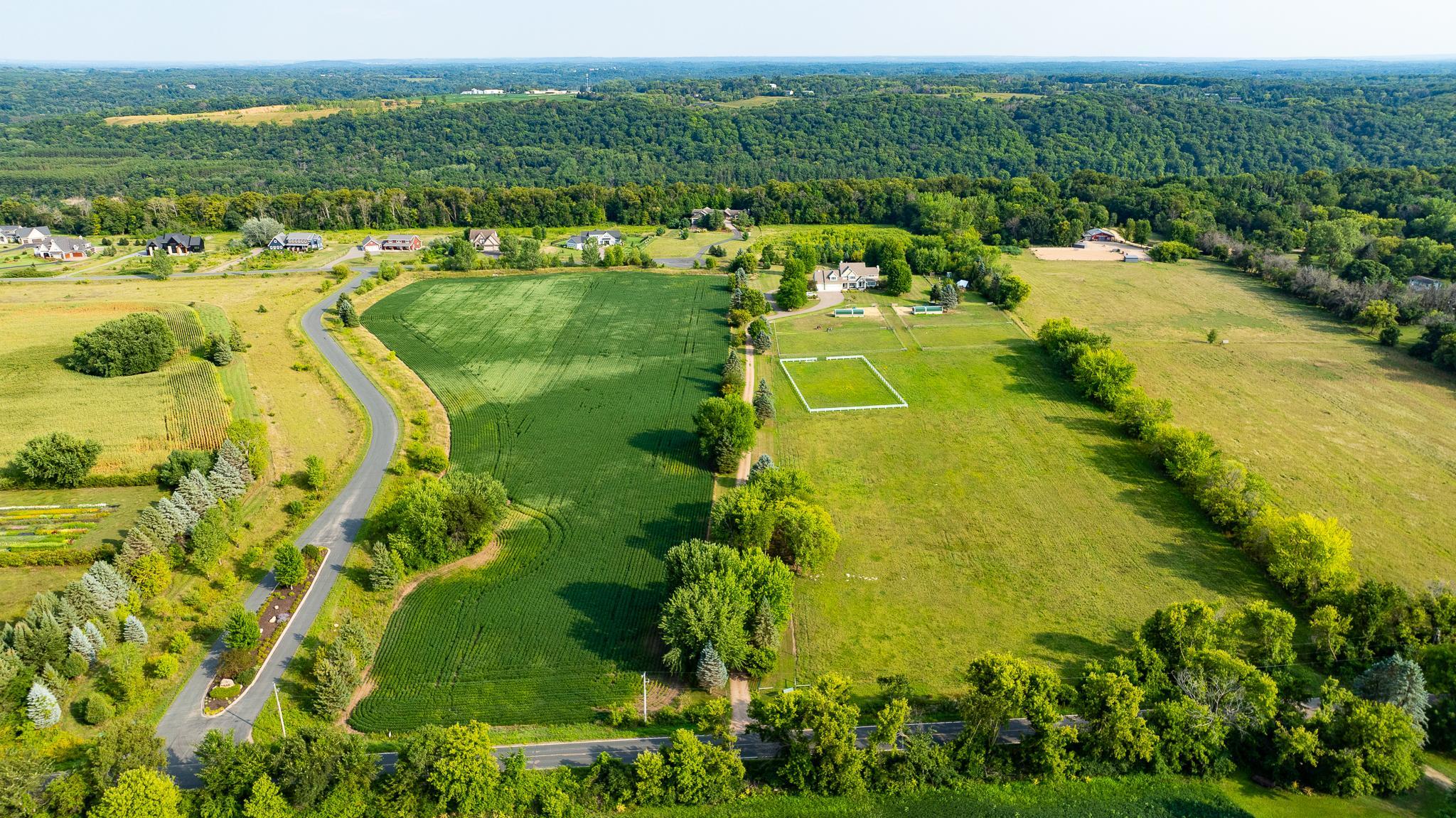 main property photo 12
