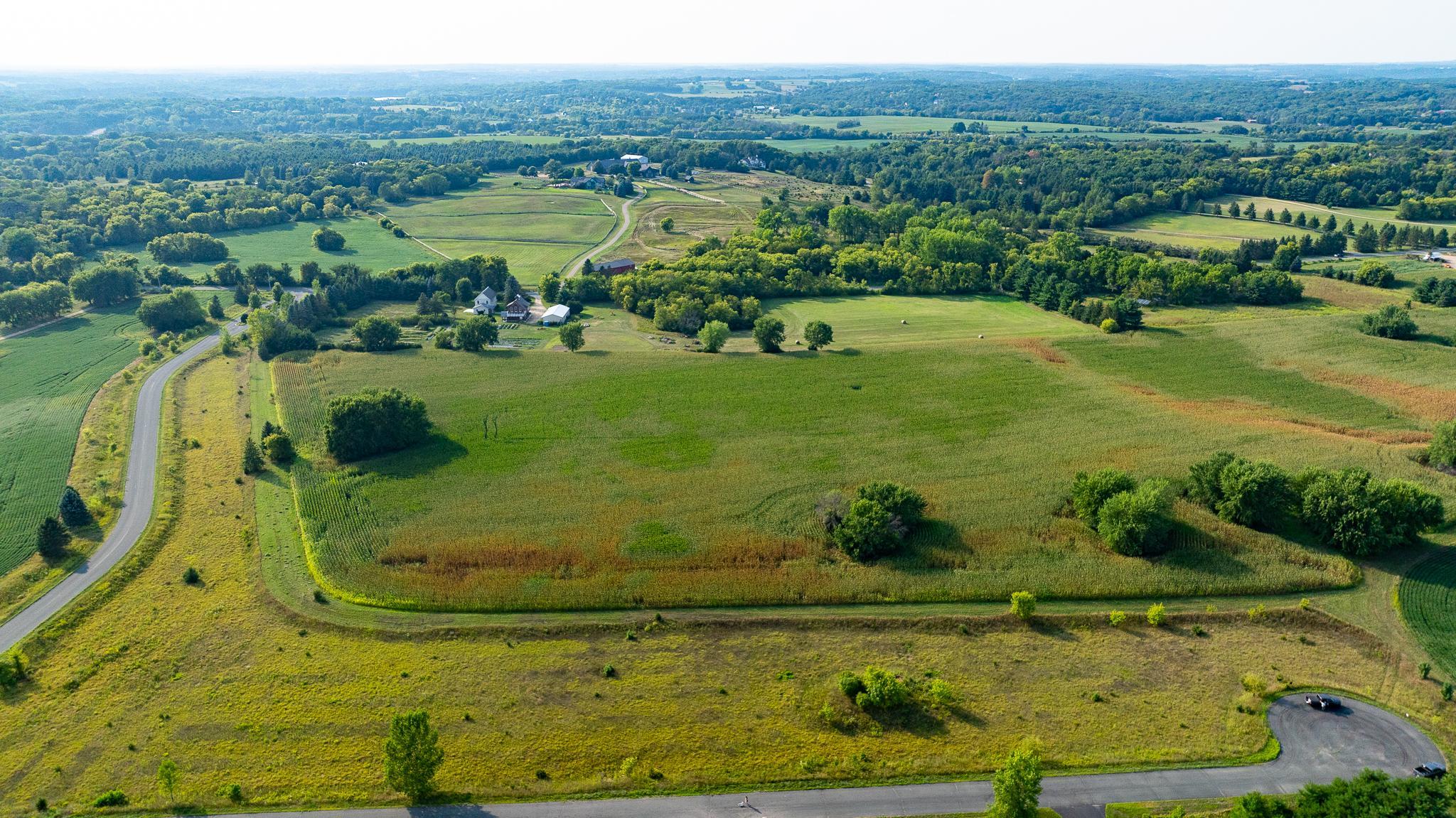 main property photo 24