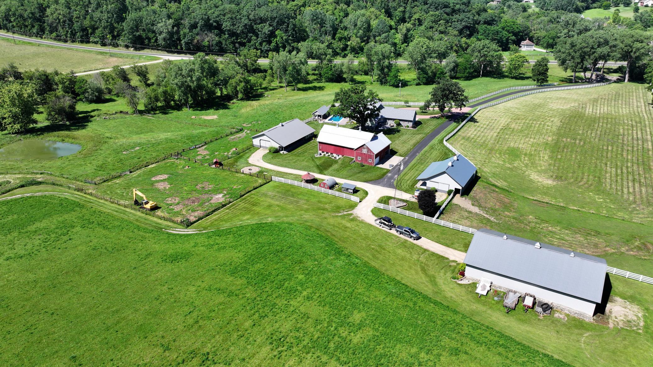 main property photo 15