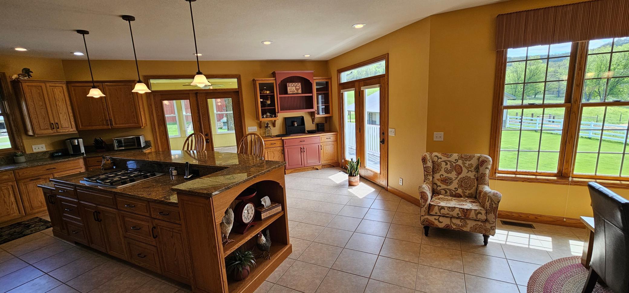 main property photo 39