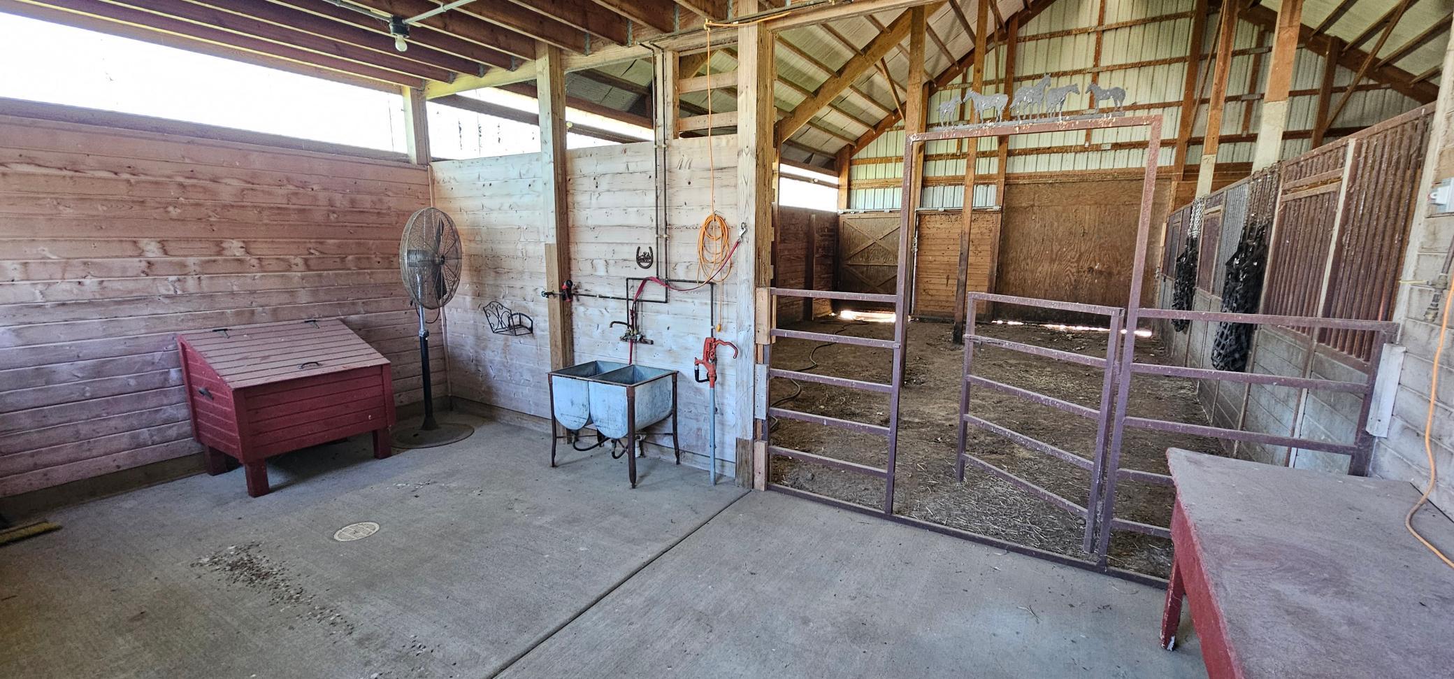 main property photo 91