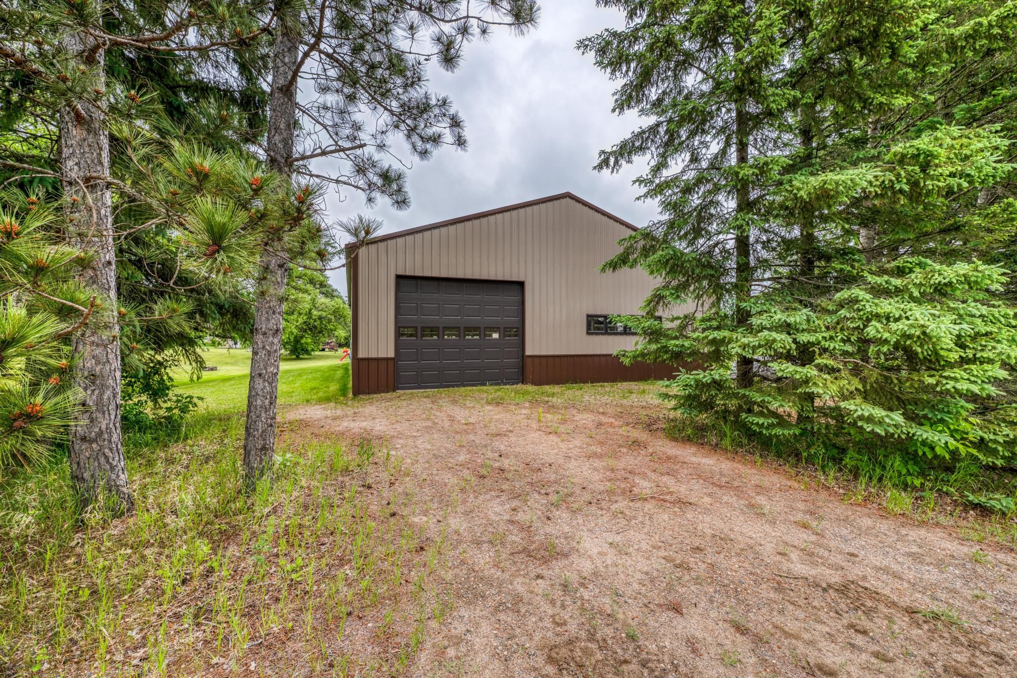 main property photo 81