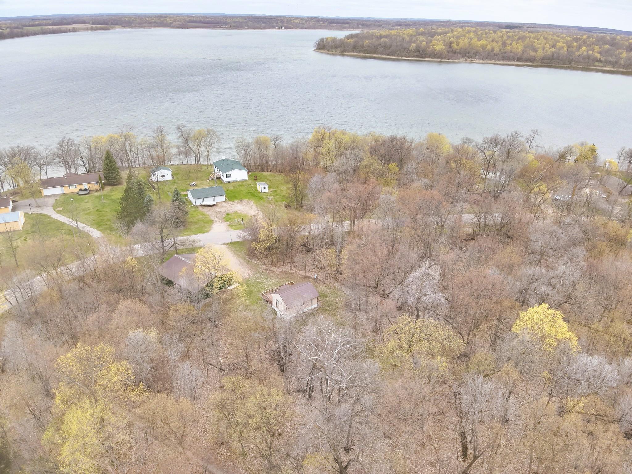 main property photo 31