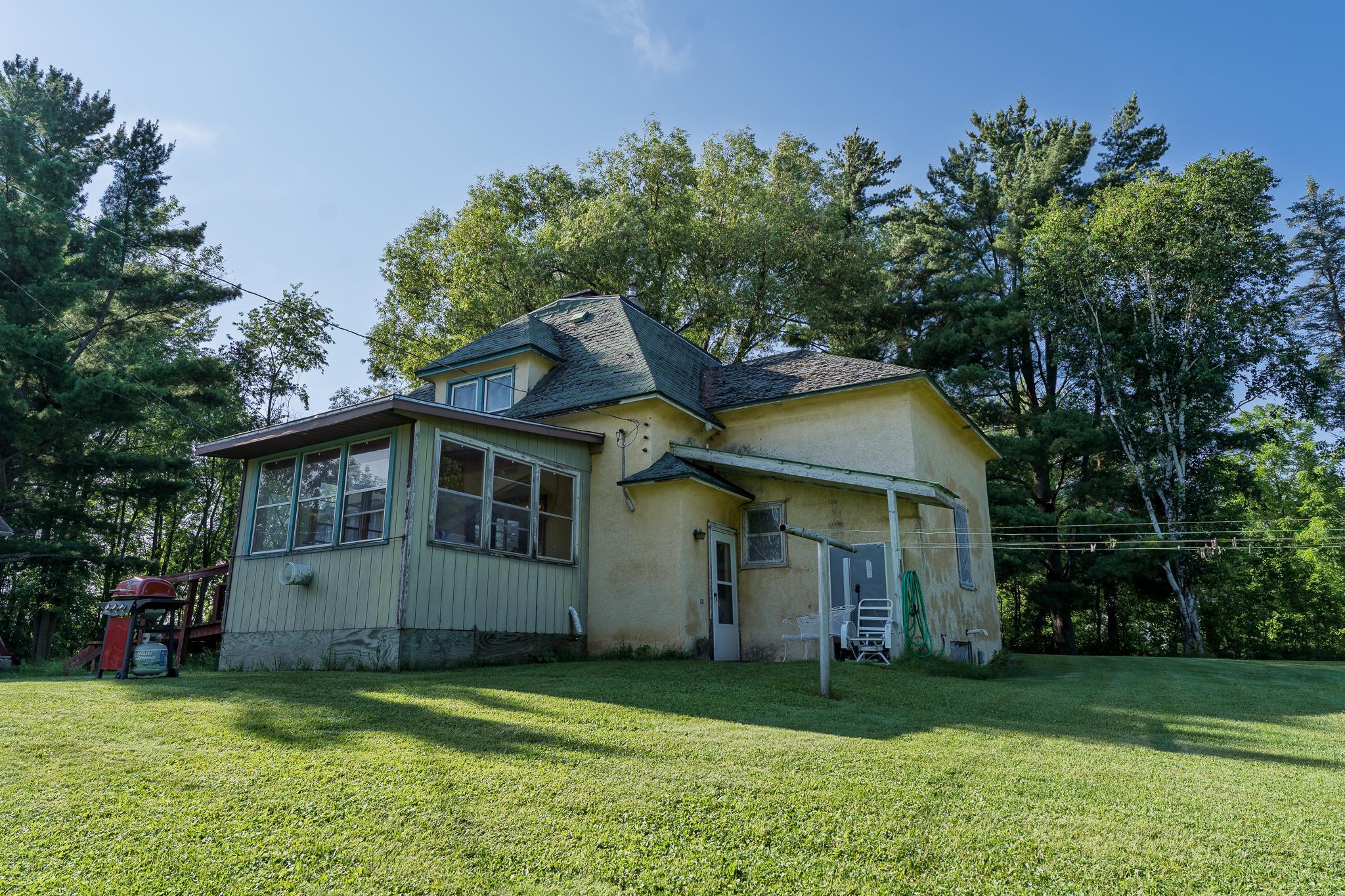 main property photo 41