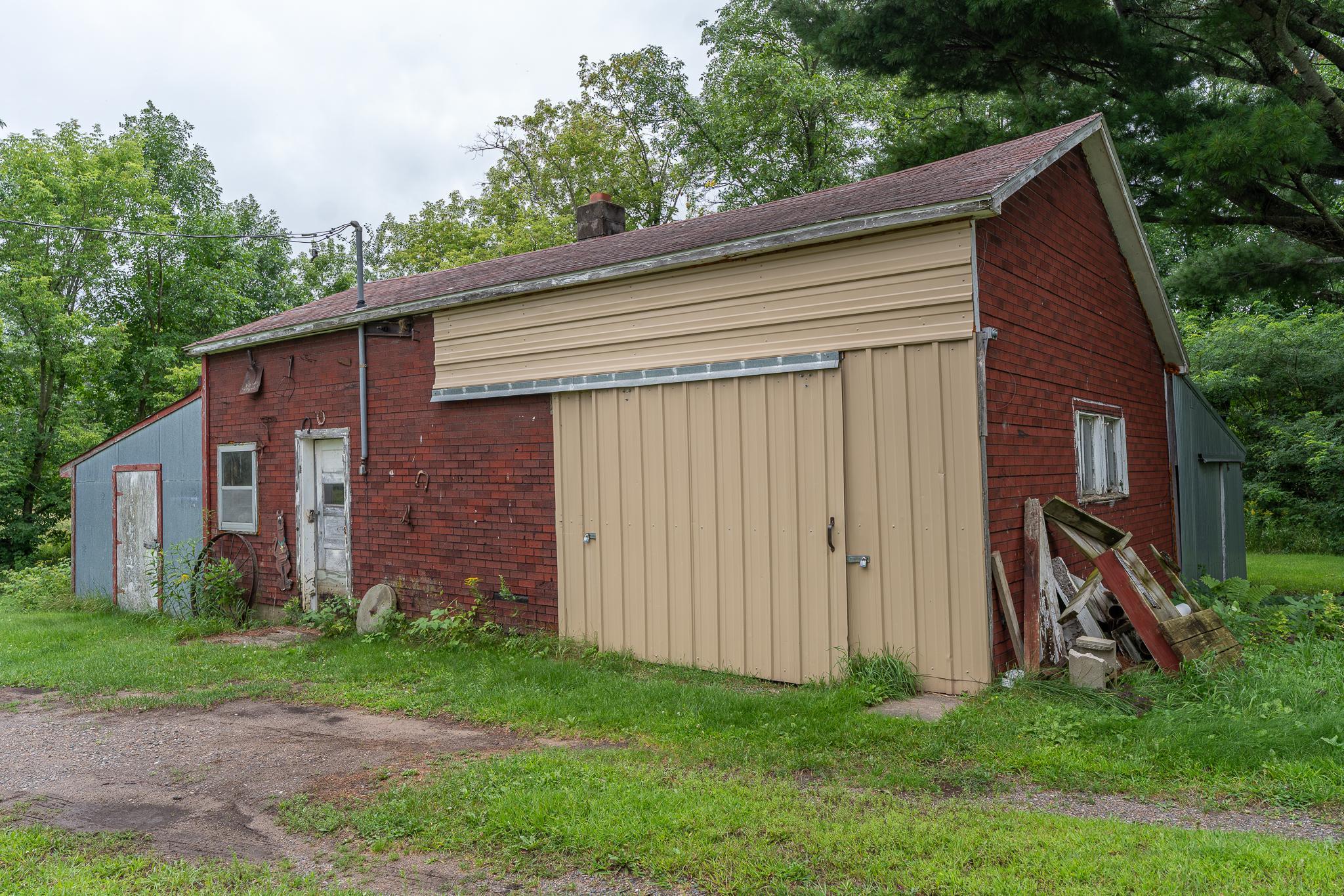 main property photo 49