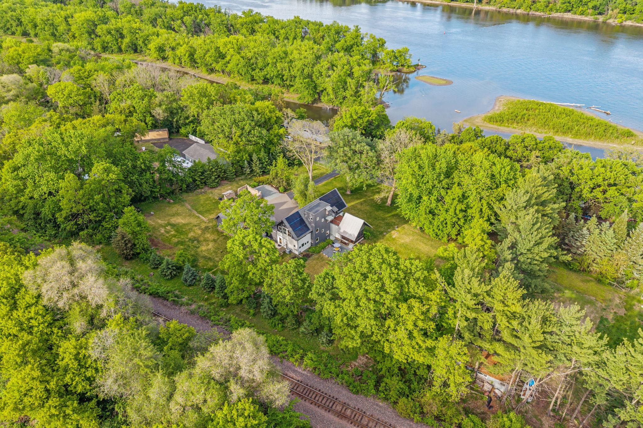 main property photo 108