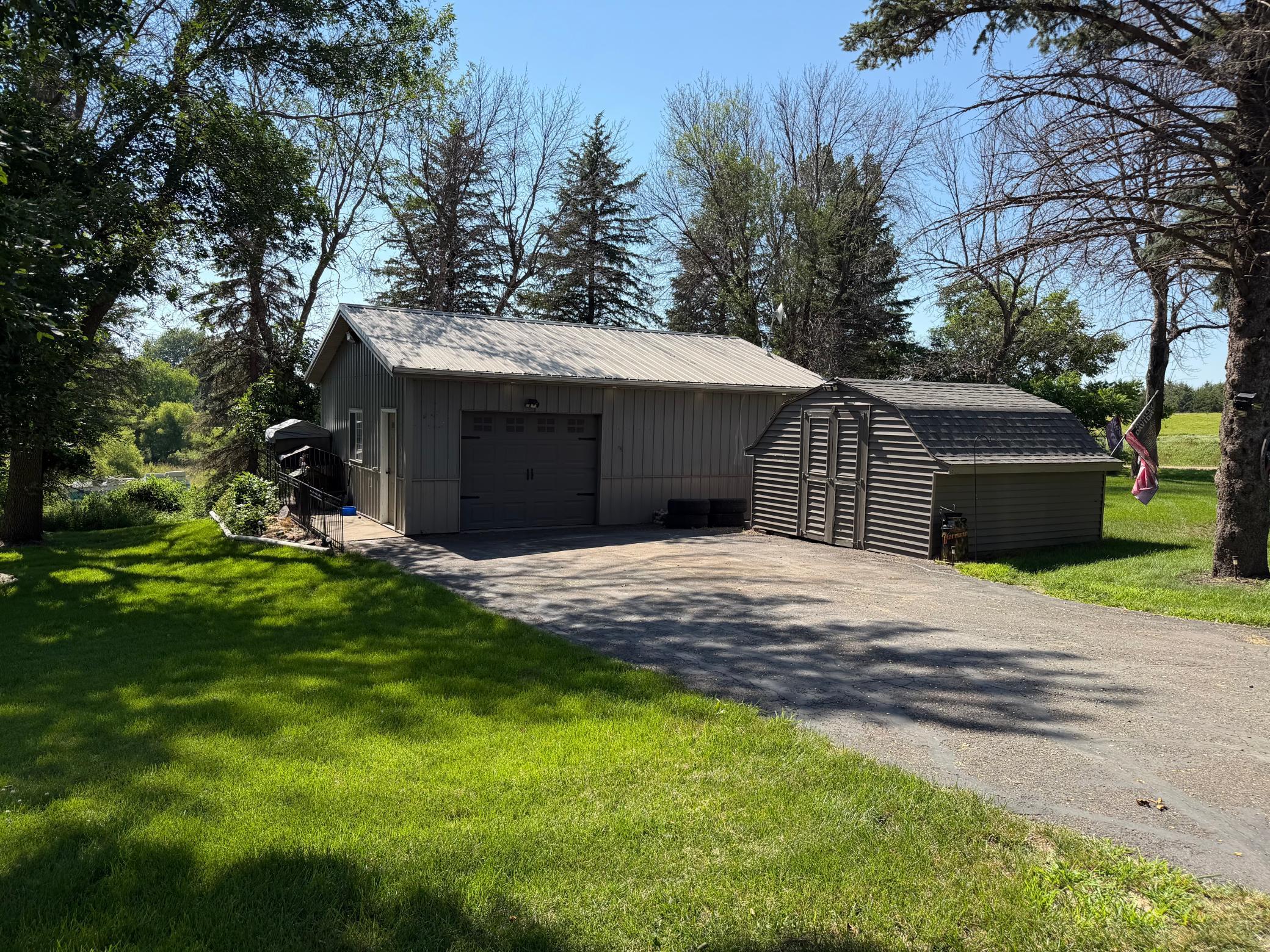 main property photo 60