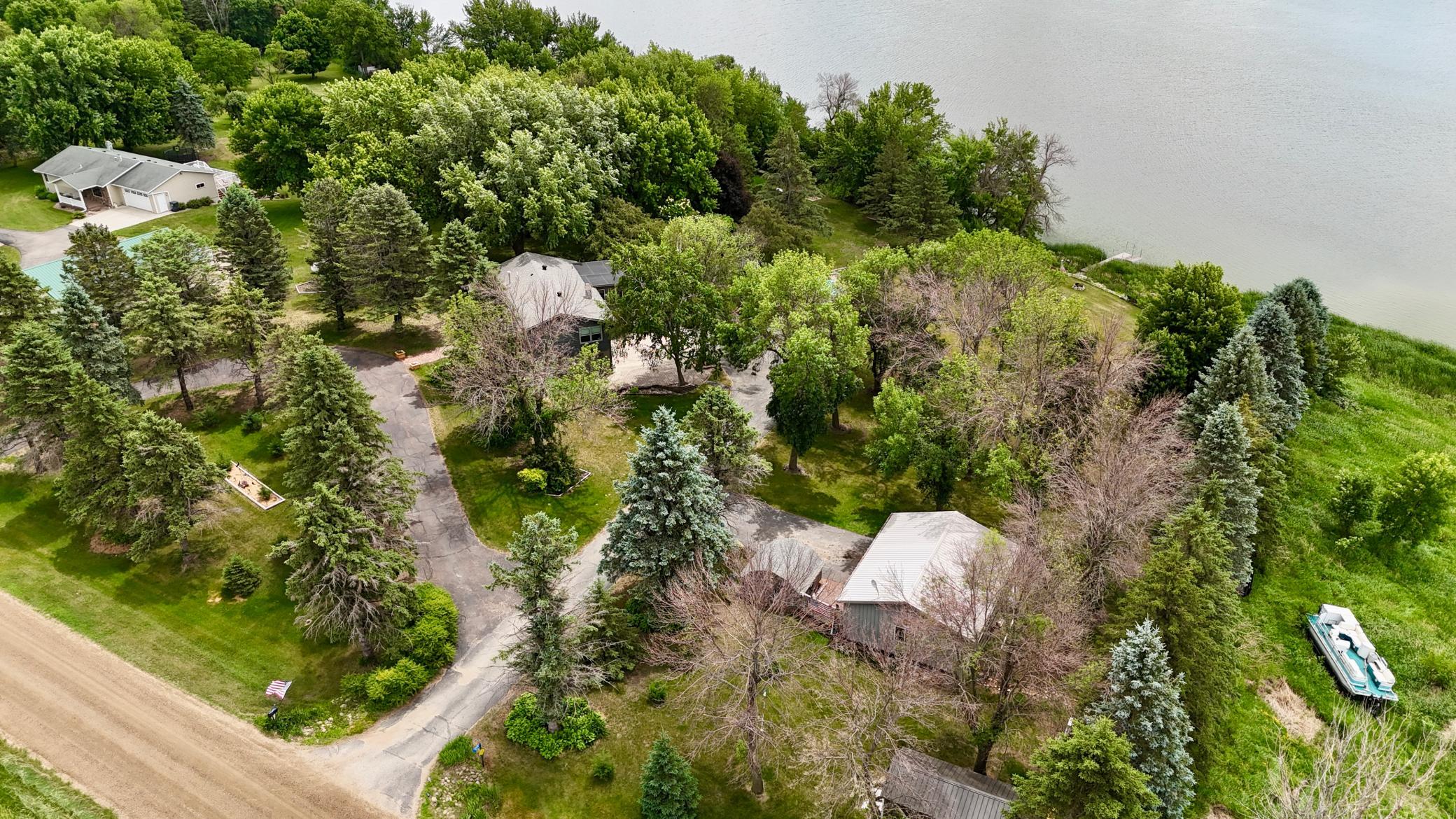 main property photo 76